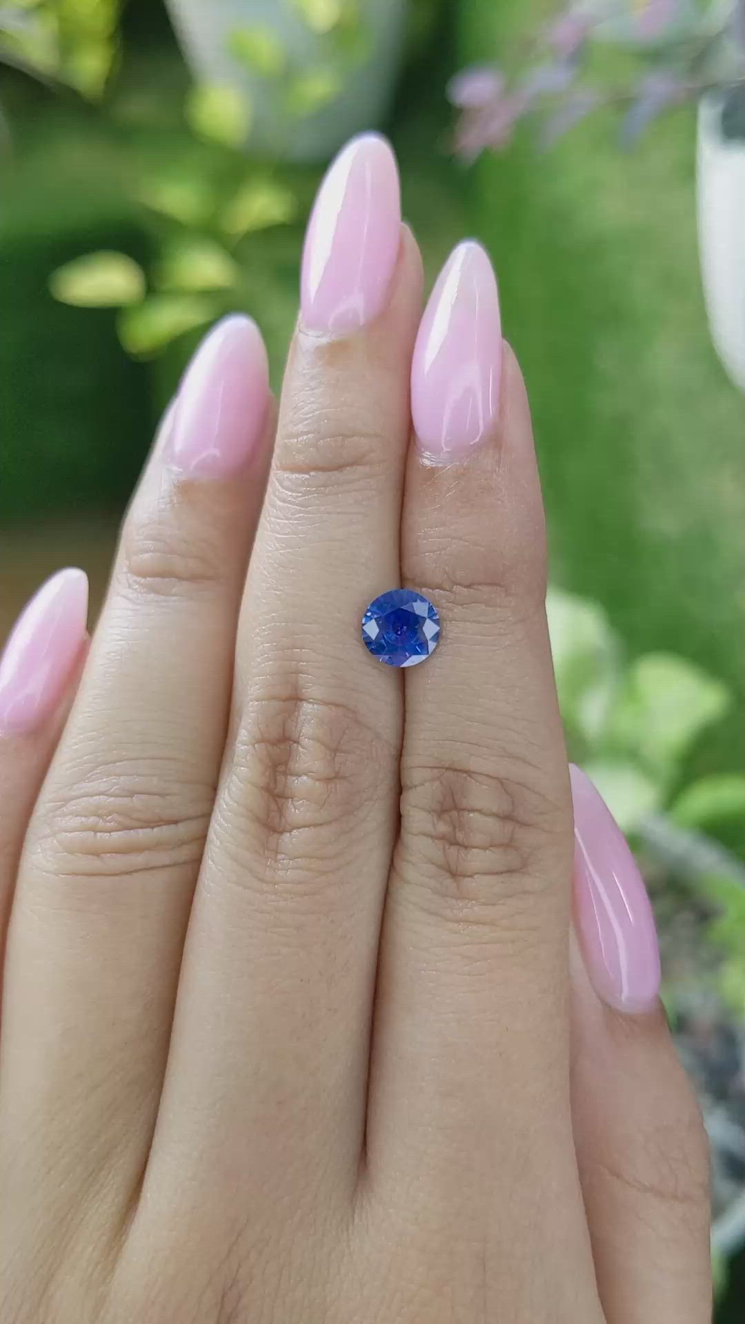 1.23 Ct. Blue Sapphire from Ceylon (Sri Lanka) Size Video