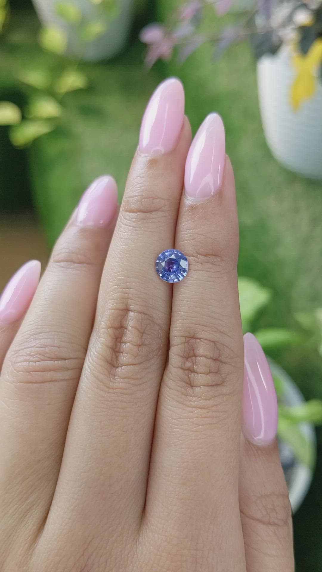 1.23 Ct. Blue Sapphire from Ceylon (Sri Lanka) Size Video