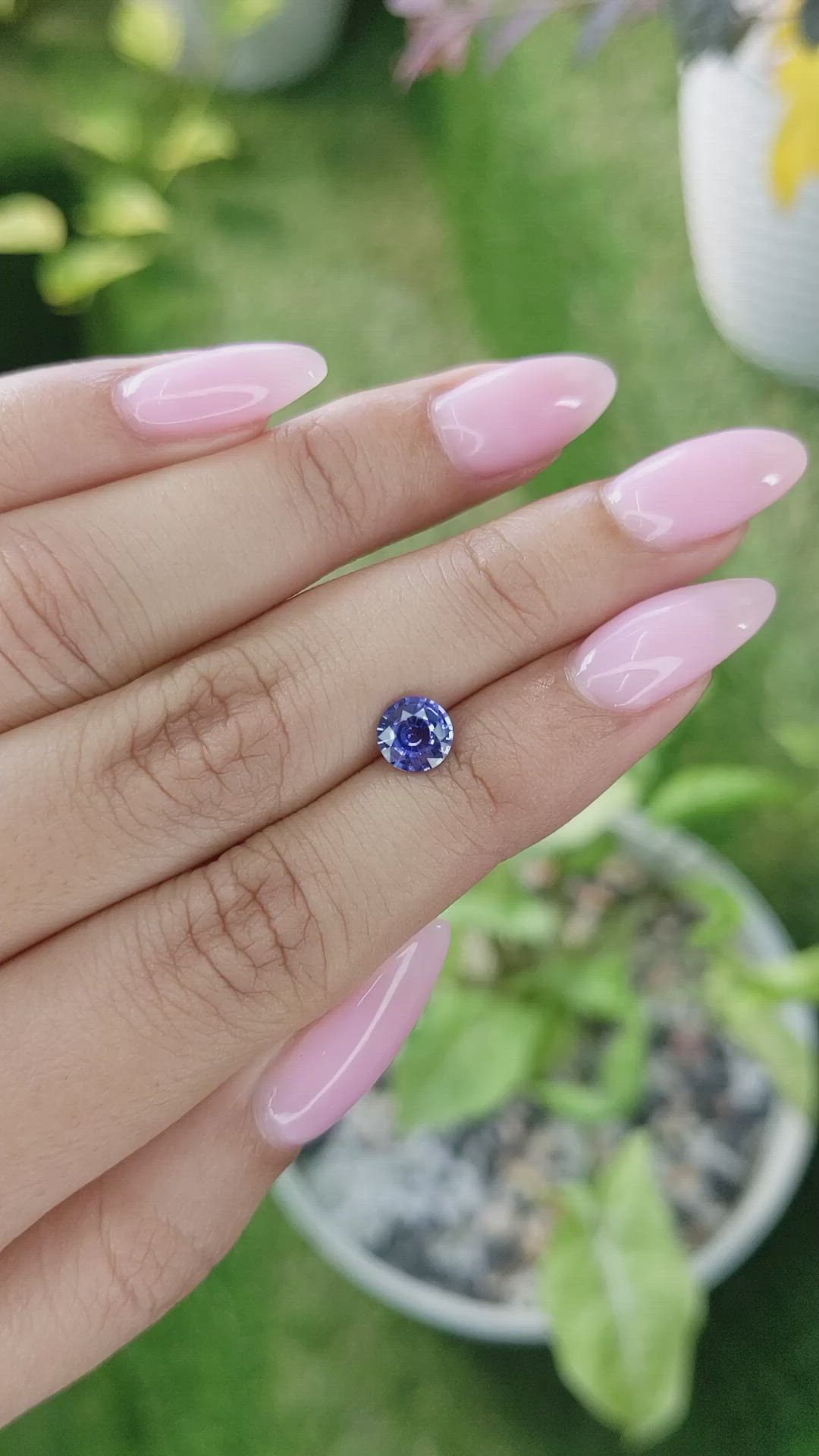 0.94 Ct. Blue Sapphire from Ceylon (Sri Lanka) Size Video