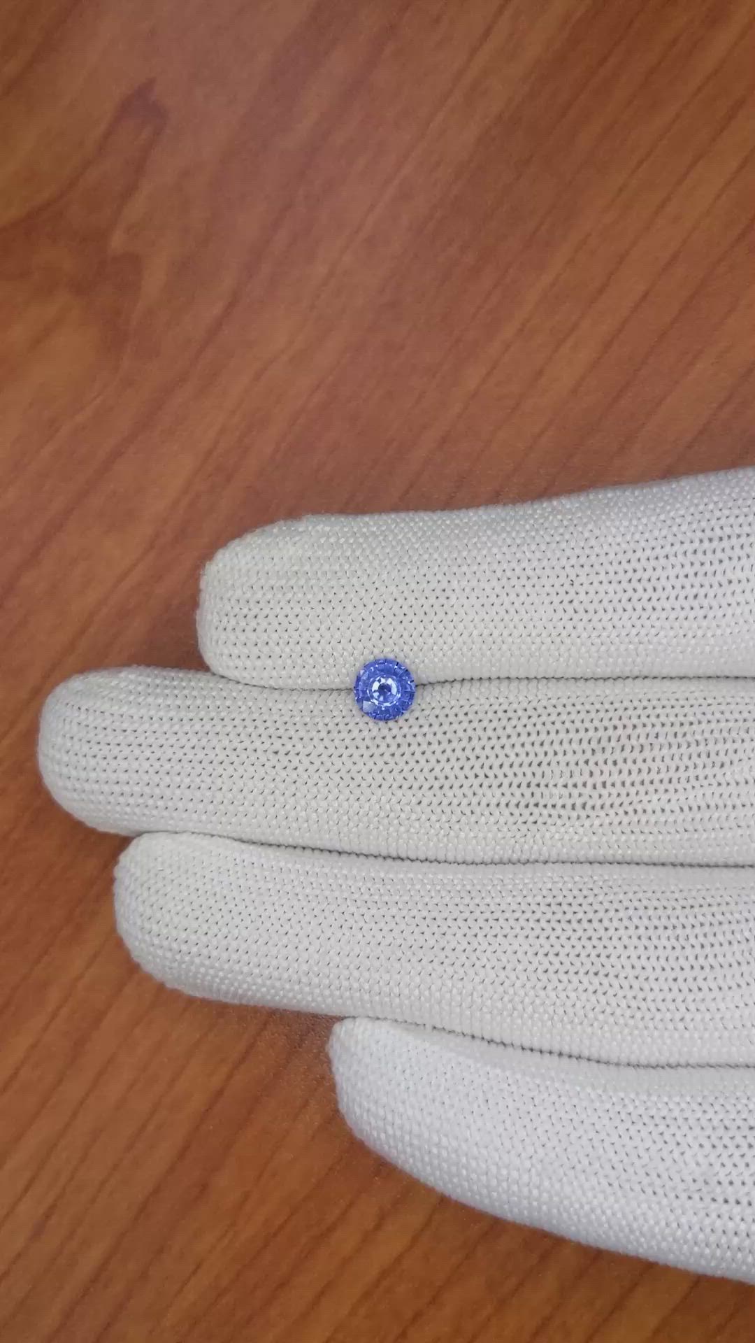 0.90 Ct. Blue Sapphire from Ceylon (Sri Lanka) Size Video