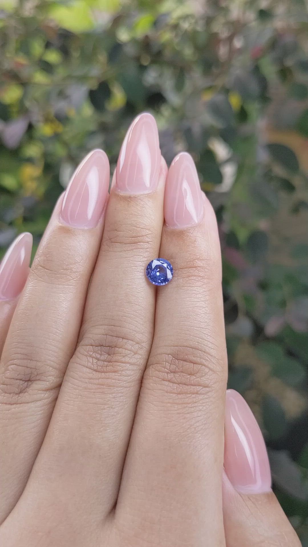 0.90 Ct. Blue Sapphire from Ceylon (Sri Lanka) Size Video