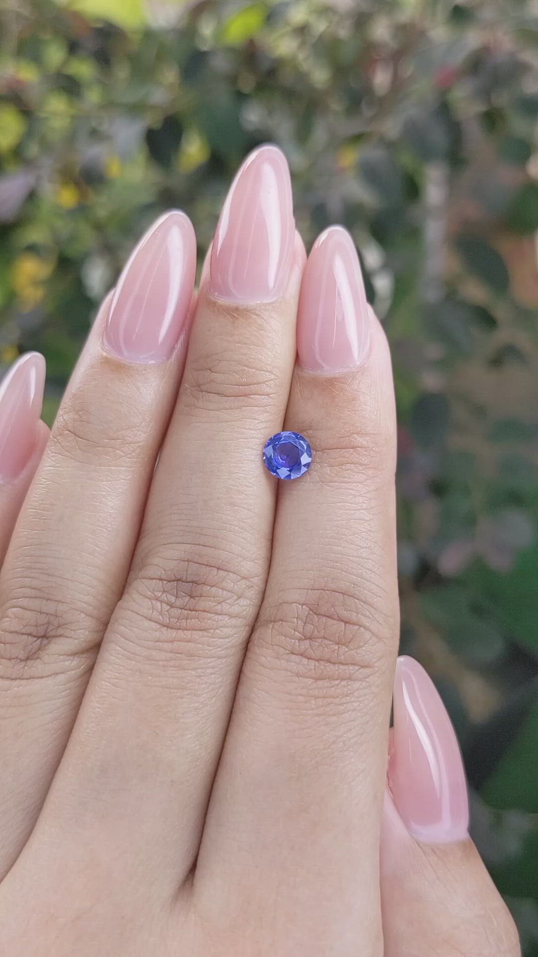 0.77 Ct. Blue Sapphire from Ceylon (Sri Lanka) Size Video