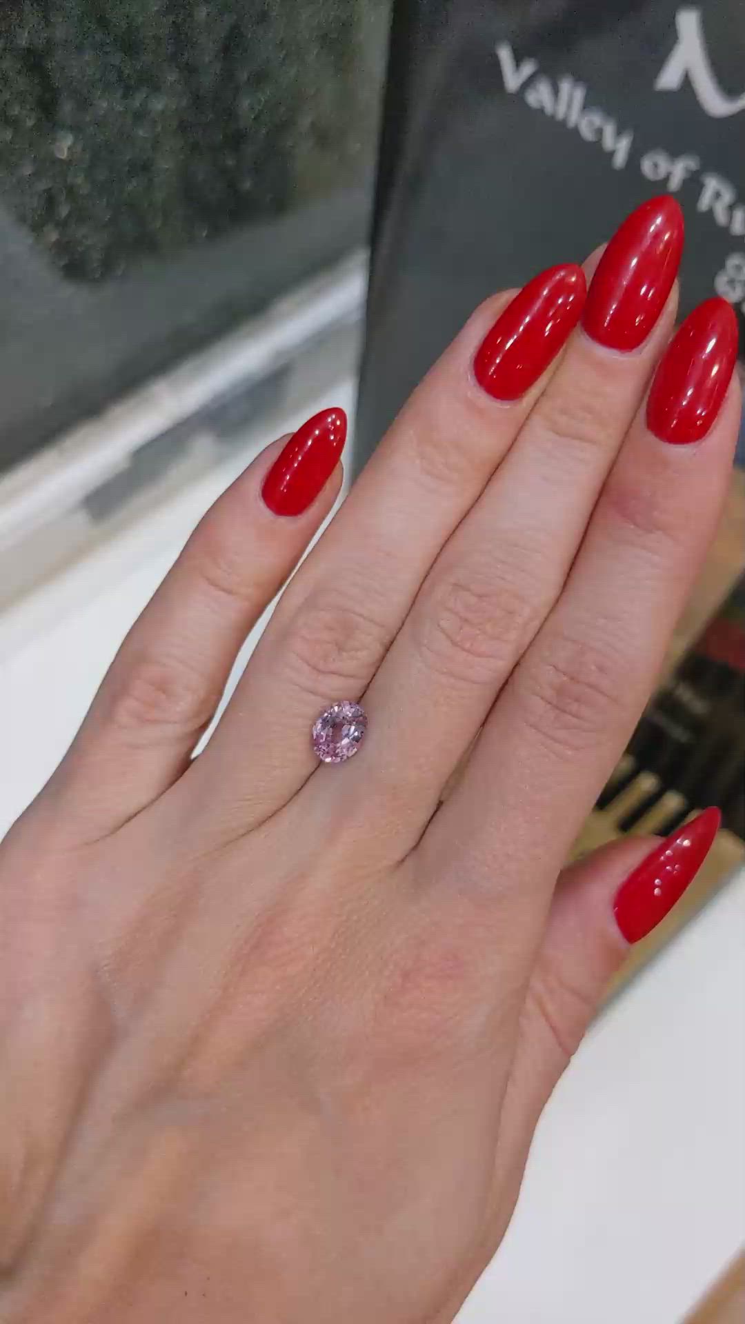 1.55 Ct. Padparadscha Sapphire from Ceylon (Sri Lanka) Size Video