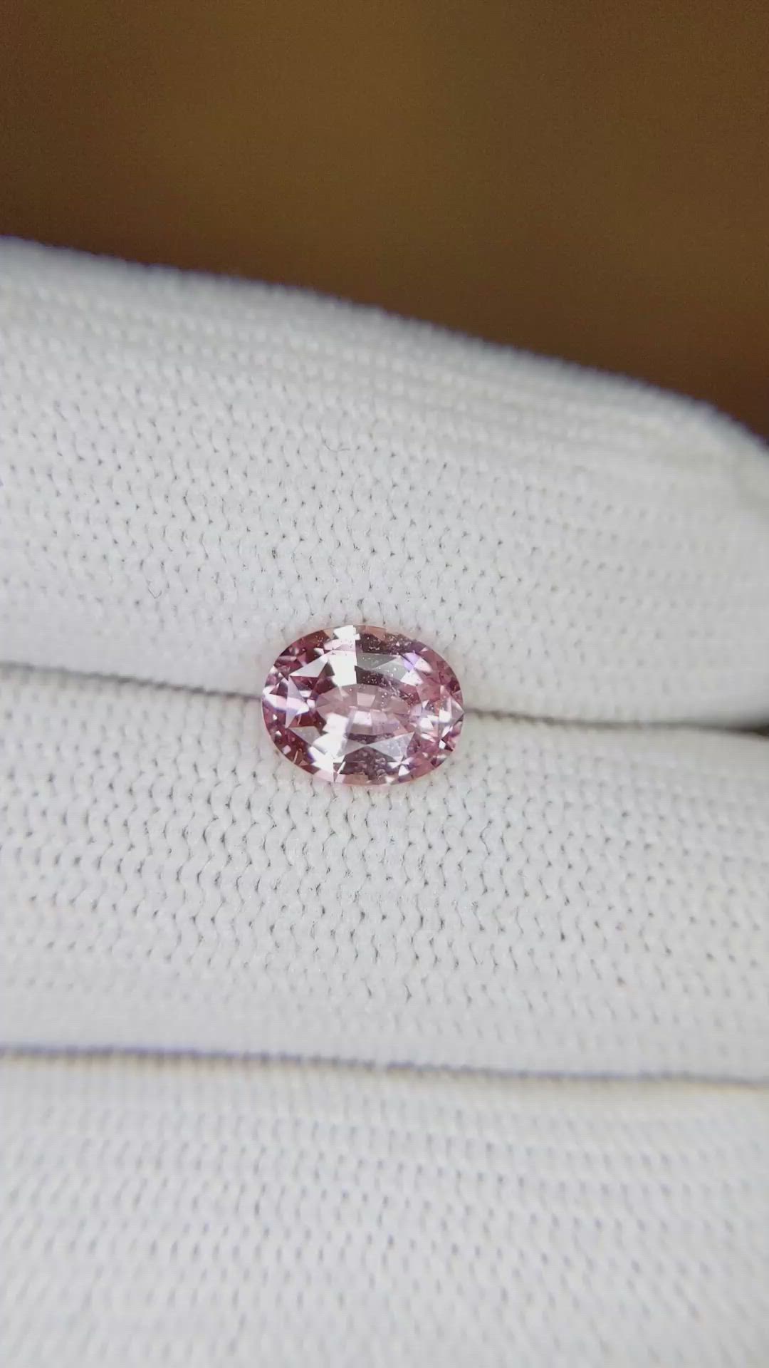 1.55 Ct. Padparadscha Sapphire from Ceylon (Sri Lanka) Size Video