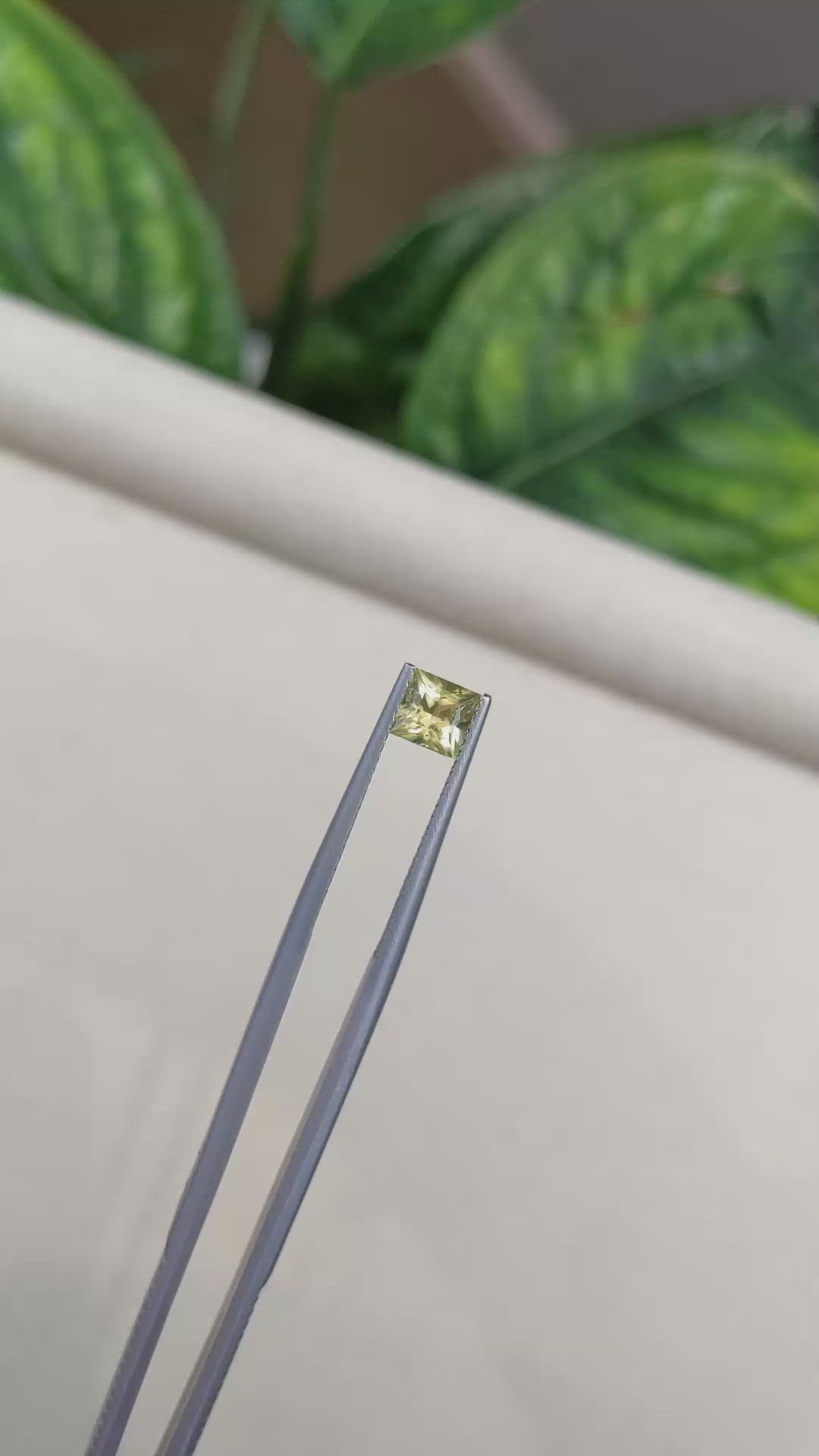 0.82 Ct. Greenish Yellow Sapphire from Ceylon (Sri Lanka) Size Video