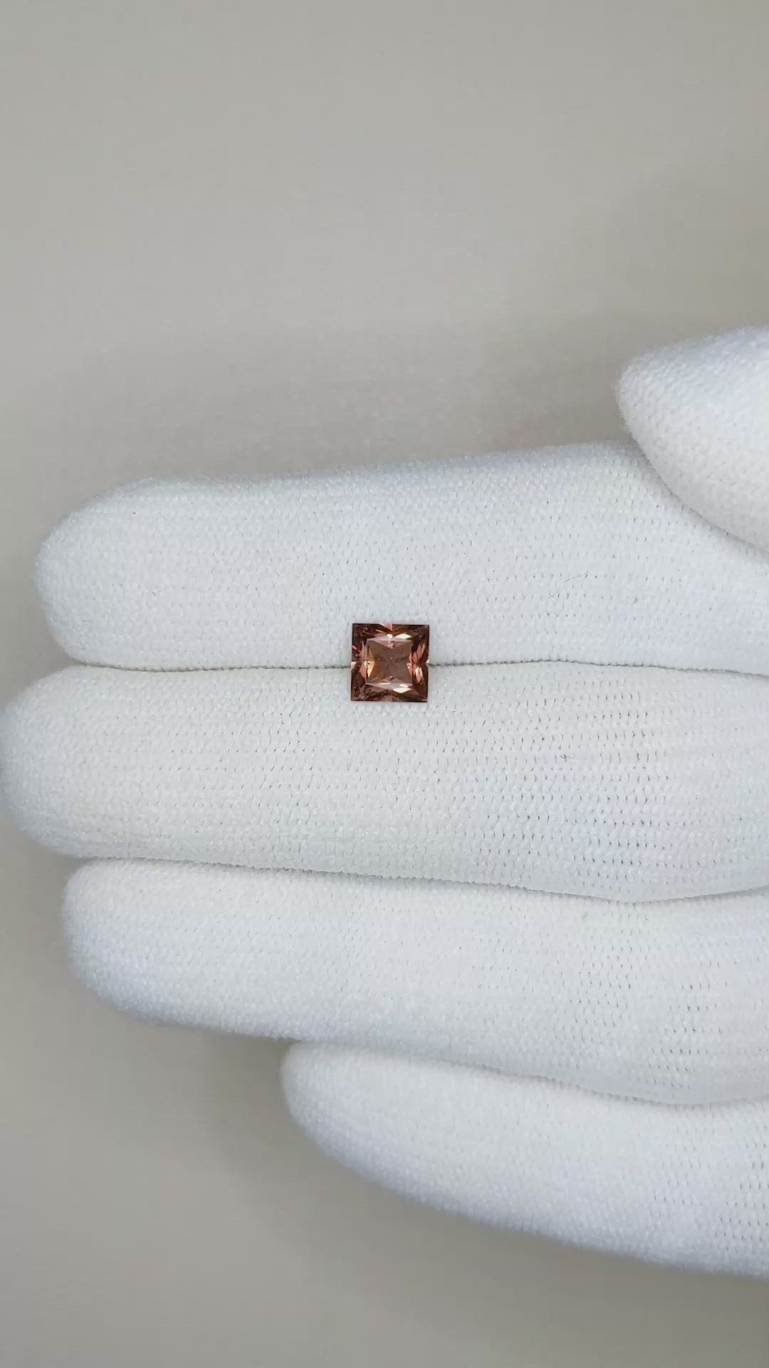 0.87 Ct. Reddish Orange Sapphire from Ceylon (Sri Lanka) Size Video