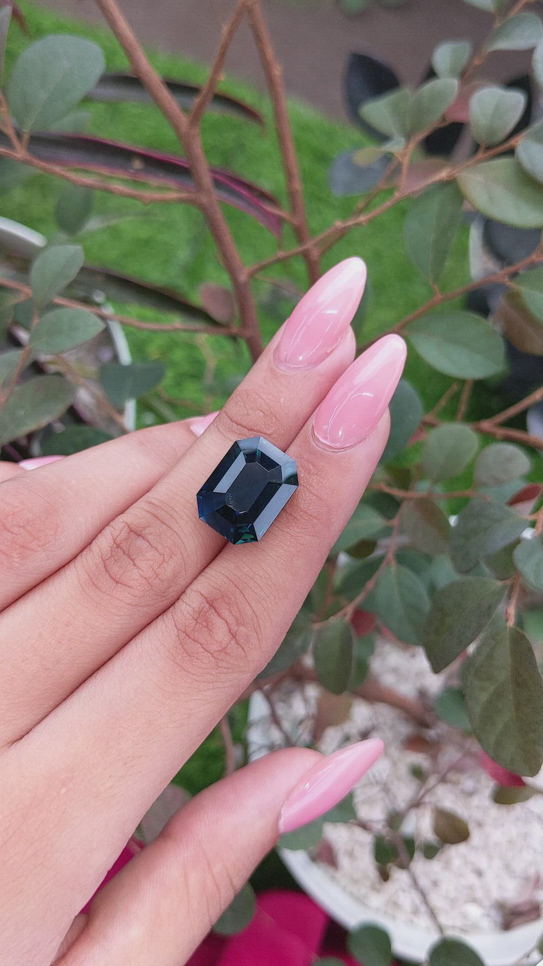 18.27 Ct. Greenish Blue Sapphire from Africa Size Video