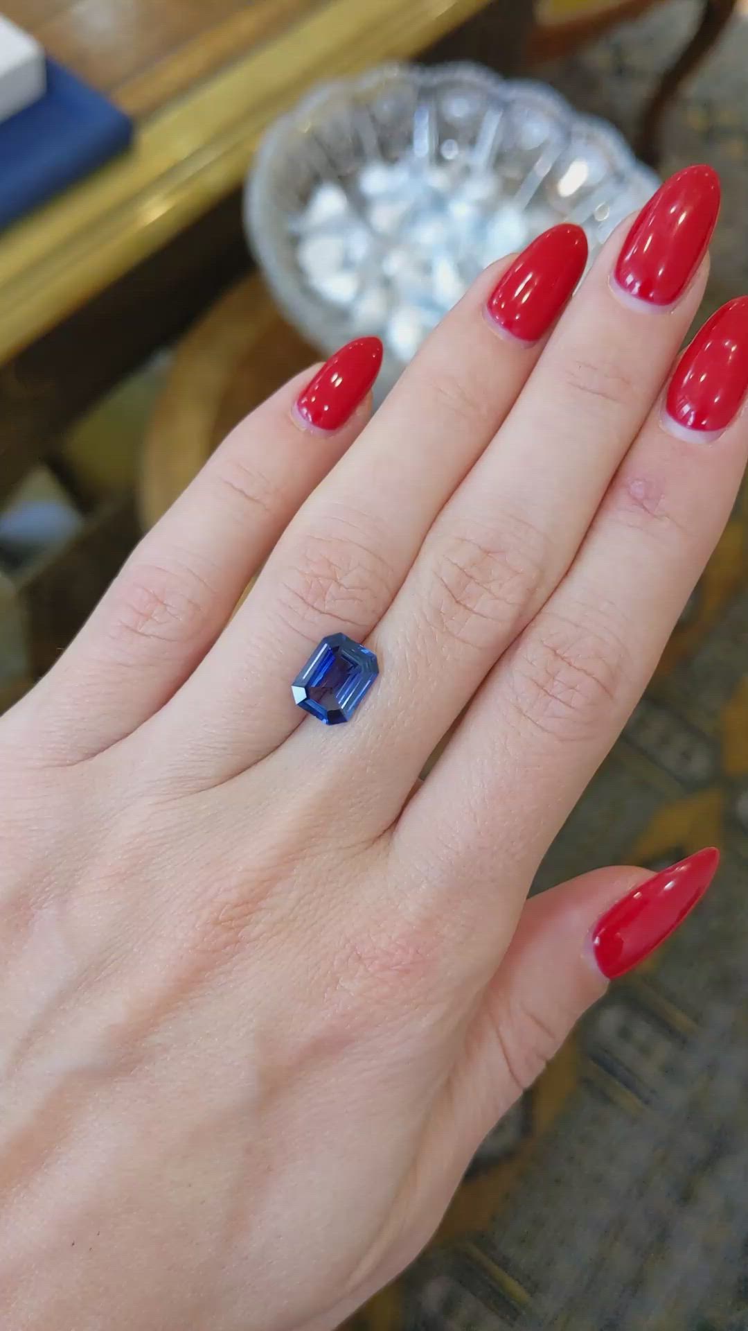 2.72 Ct. Blue Sapphire from Ceylon (Sri Lanka) Size Video