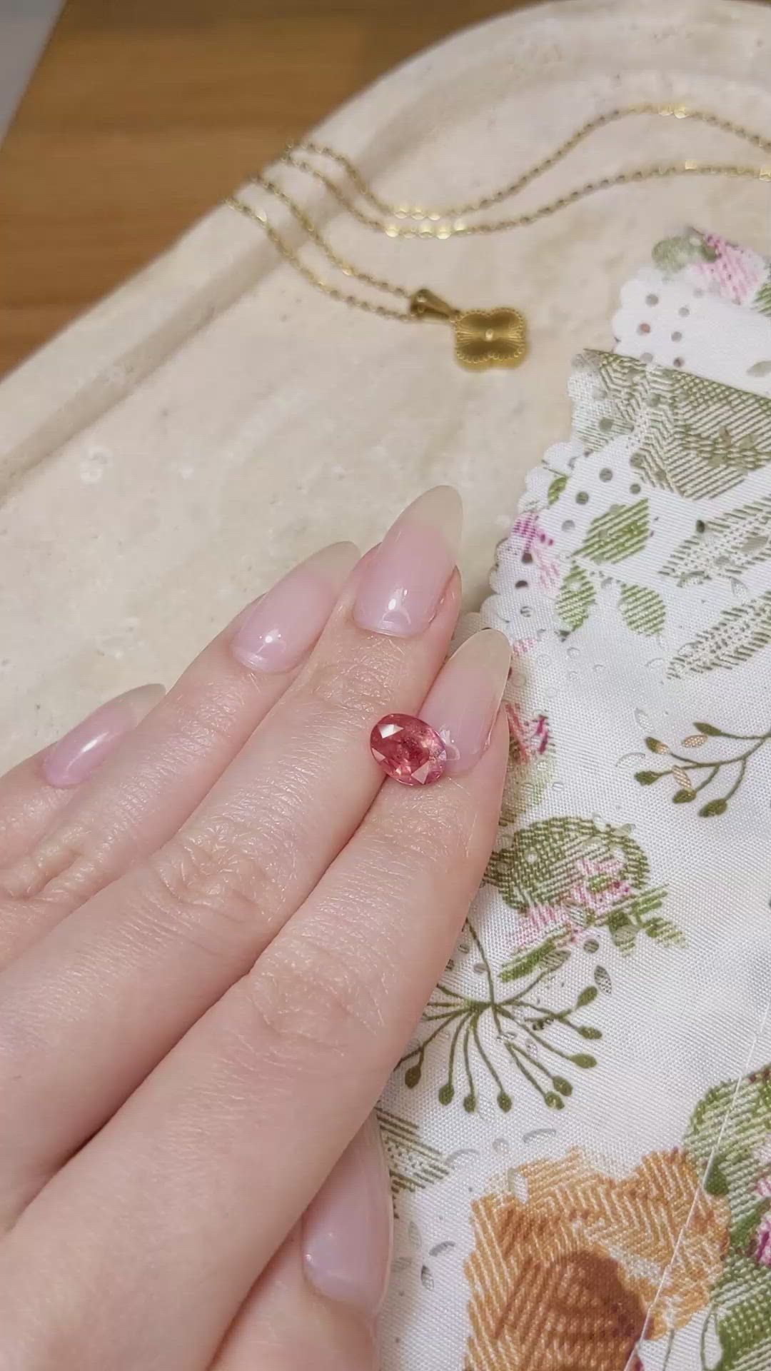 3.00 Ct. Reddish Orange Sapphire from Ceylon (Sri Lanka) Size Video