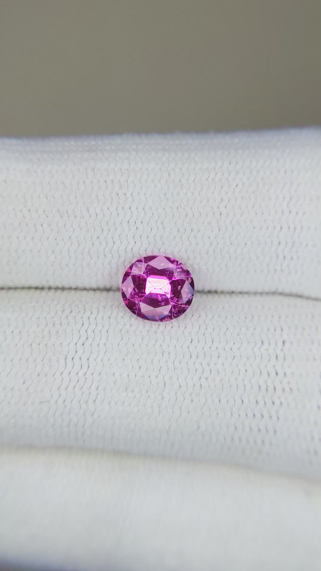 1.00 Ct. Pink Sapphire from Madagascar Size Video