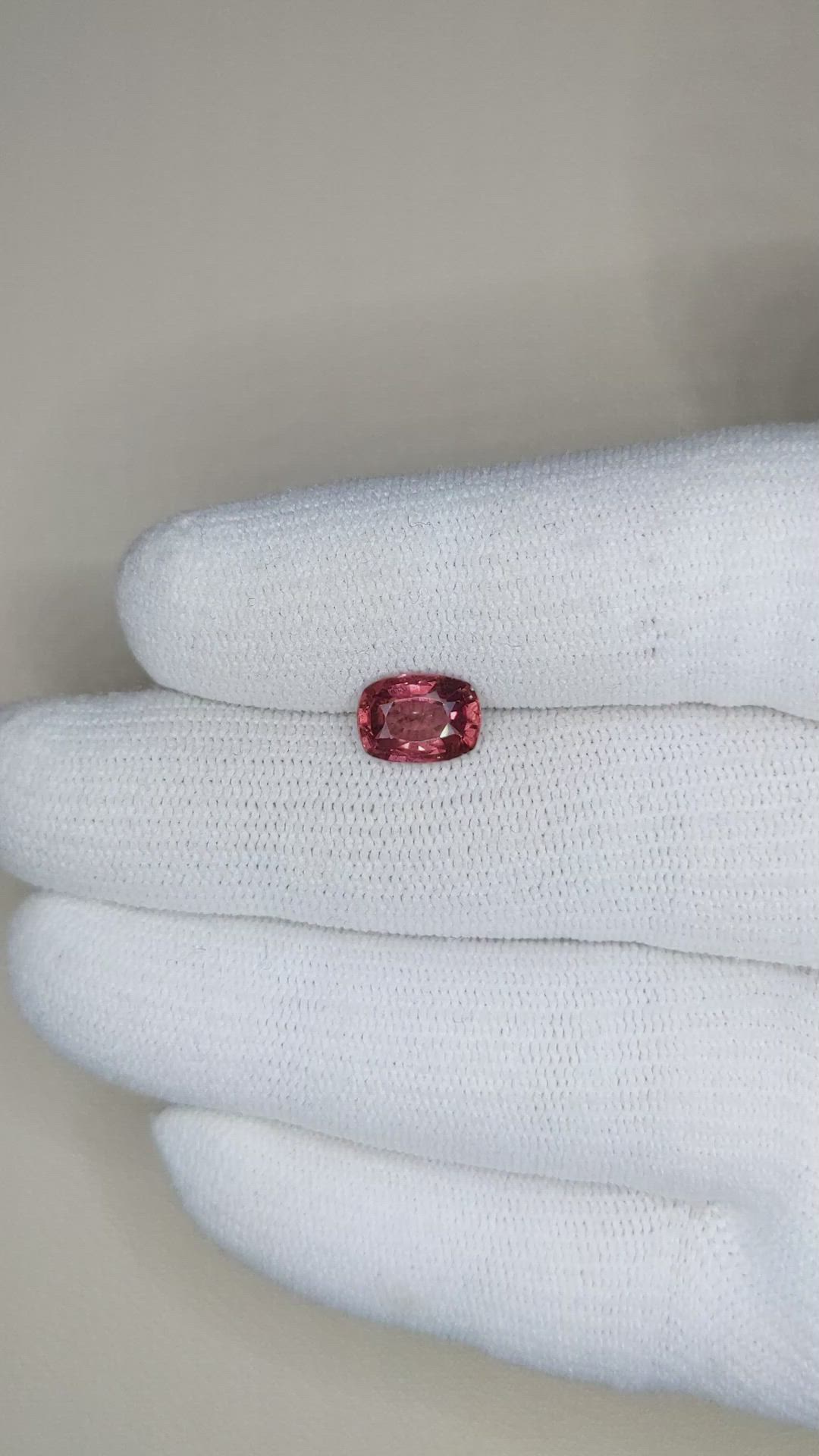 2.10 Ct. Reddish Pink Sapphire from Ceylon (Sri Lanka) Size Video