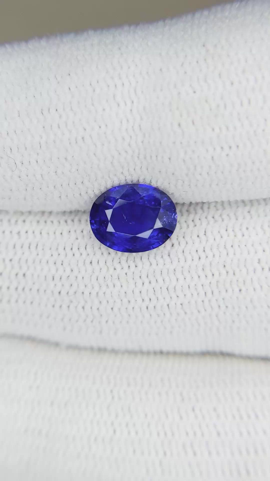 1.85 Ct. Blue Sapphire from Ceylon (Sri Lanka) Size Video