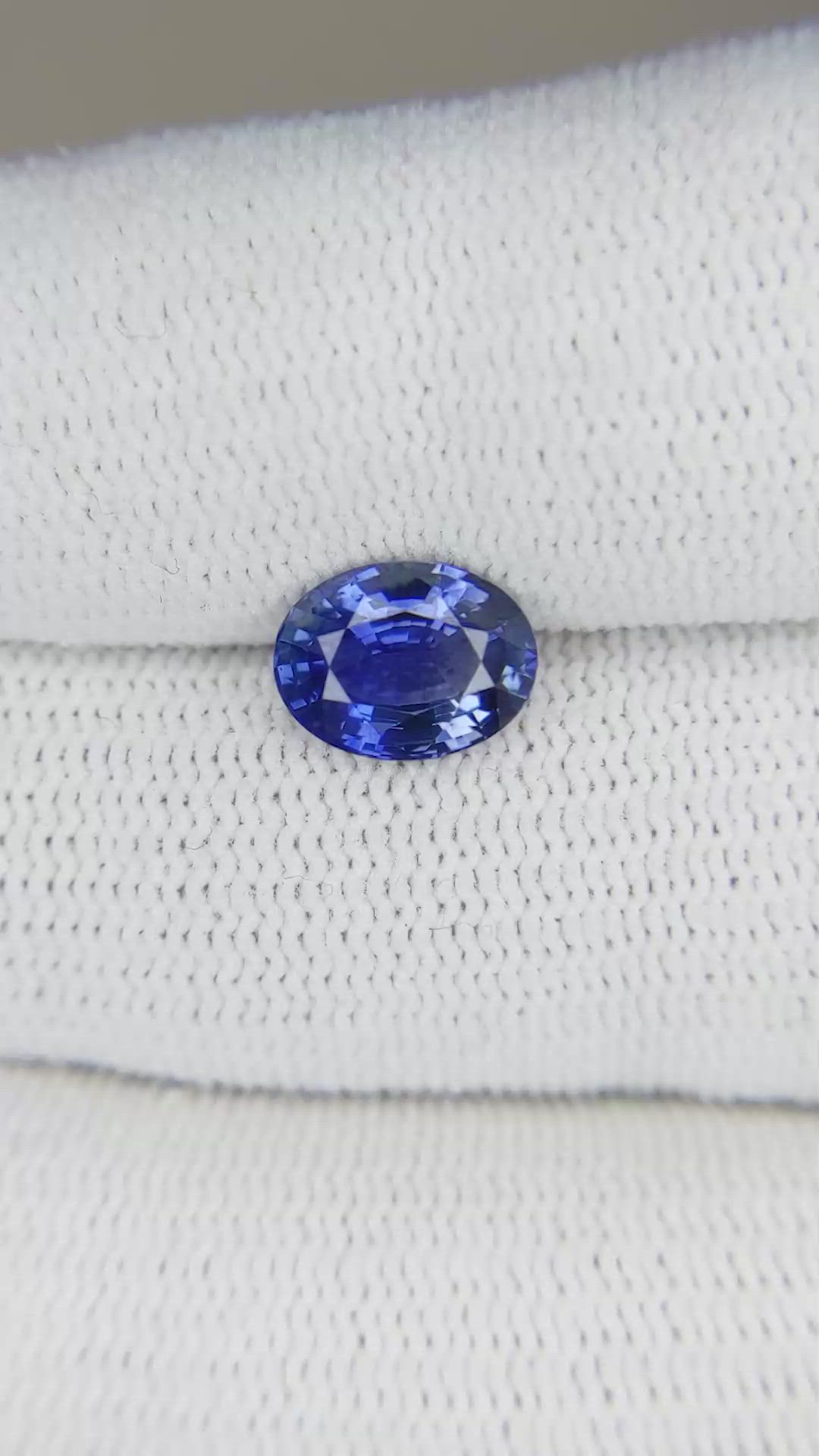 1.87 Ct. Blue Sapphire from Ceylon (Sri Lanka) Size Video