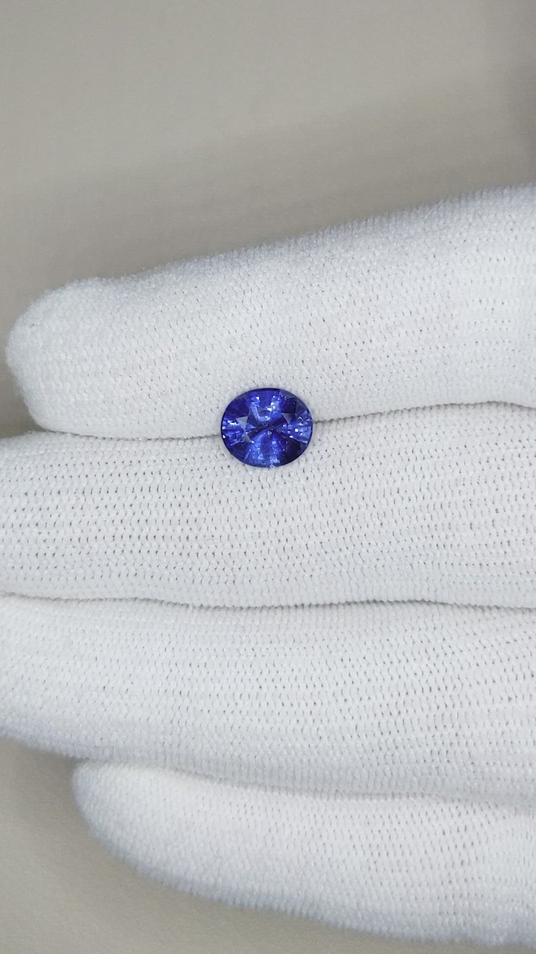 2.00 Ct. Blue Sapphire from Ceylon (Sri Lanka) Size Video