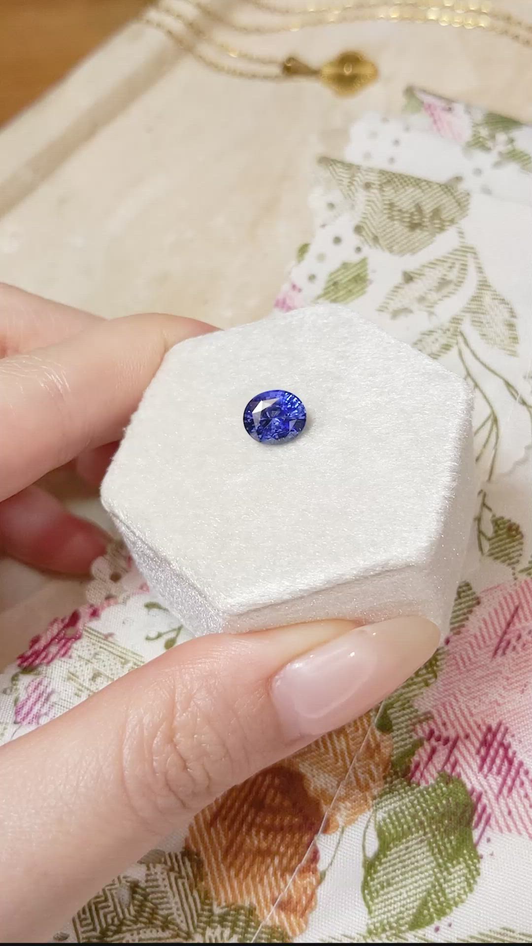 2.00 Ct. Blue Sapphire from Ceylon (Sri Lanka) Size Video