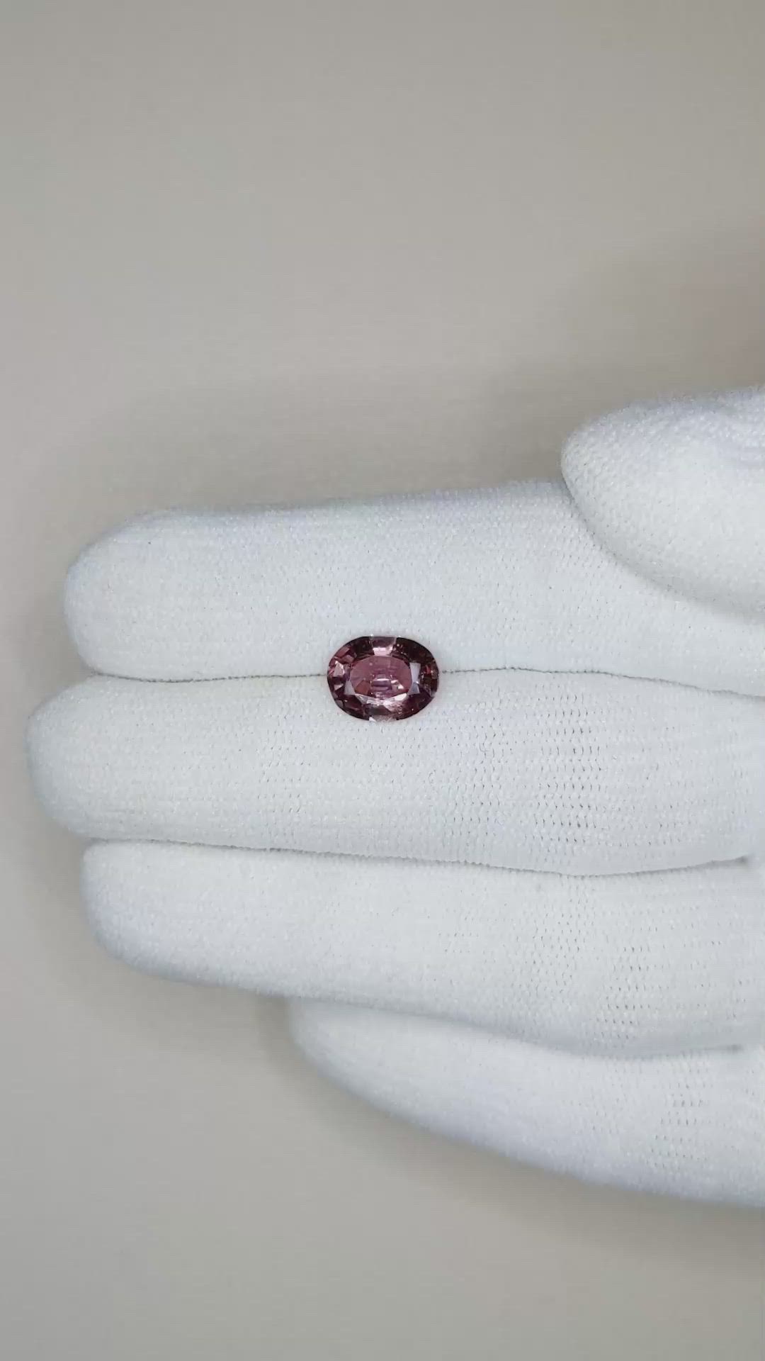 2.05 Ct. Reddish Pink Sapphire from Ceylon (Sri Lanka) Size Video
