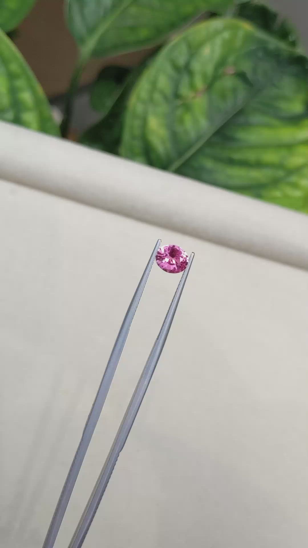 1.19 Ct. Reddish Pink Sapphire from Ceylon (Sri Lanka) Size Video