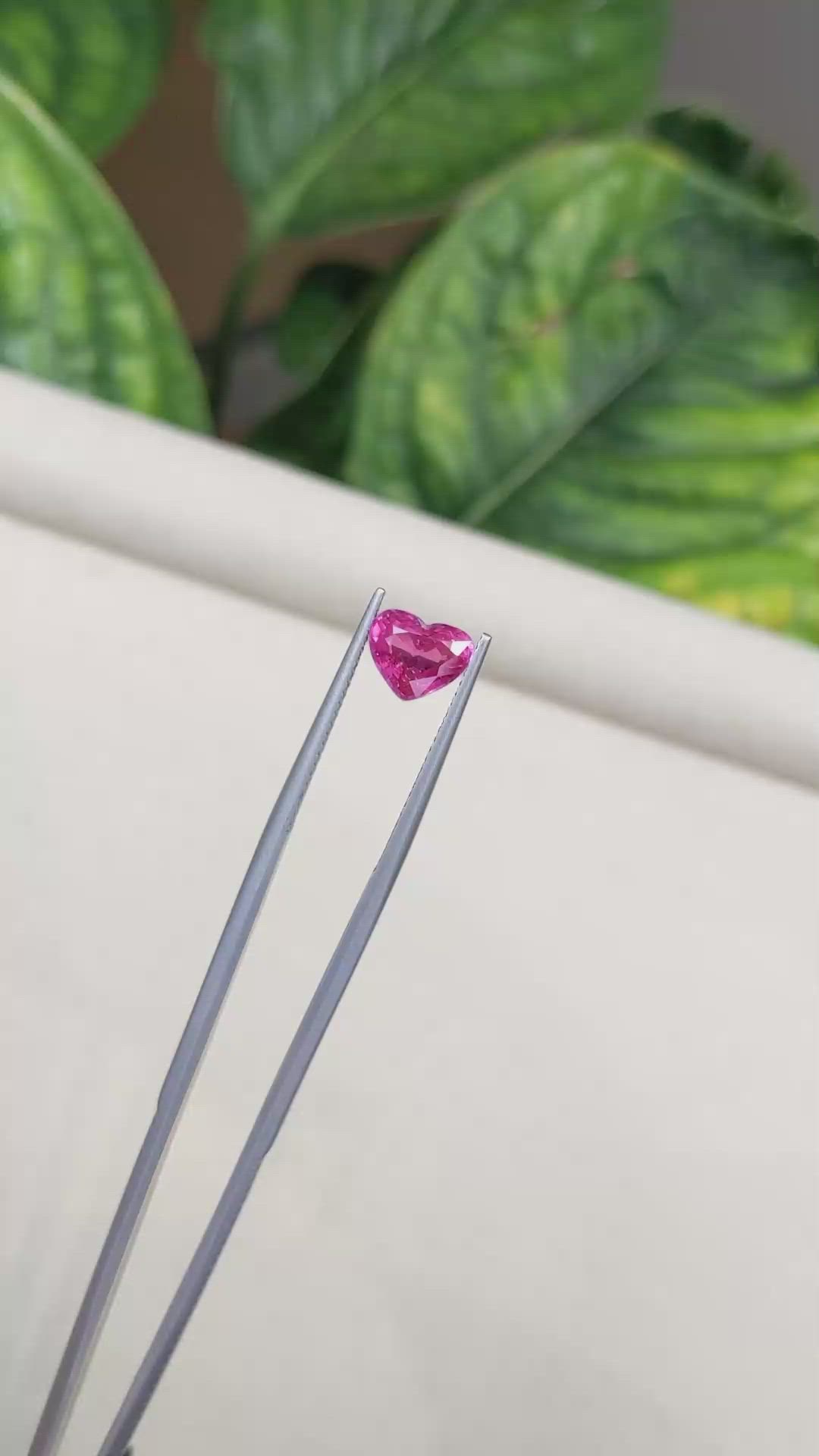 2.06 Ct. Pink Sapphire from Ceylon (Sri Lanka) Size Video