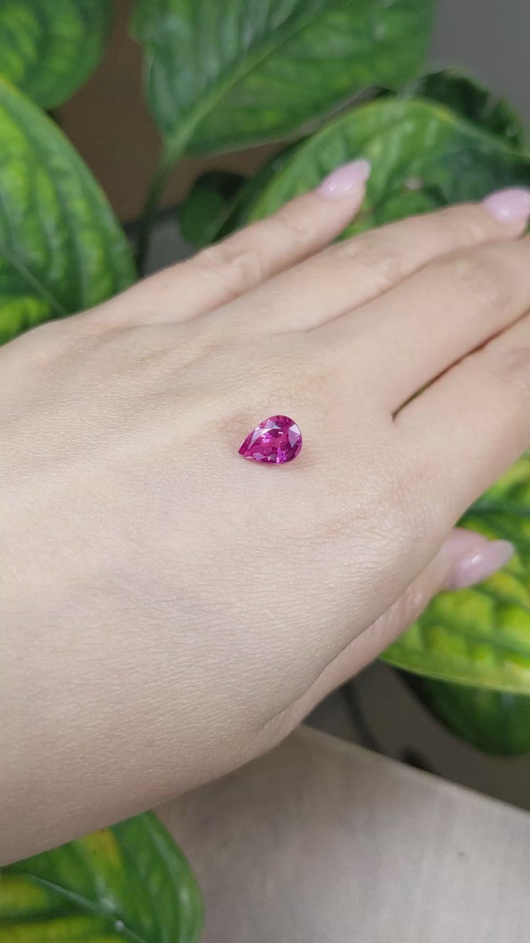 2.11 Ct. Pink Sapphire from Ceylon (Sri Lanka) Size Video