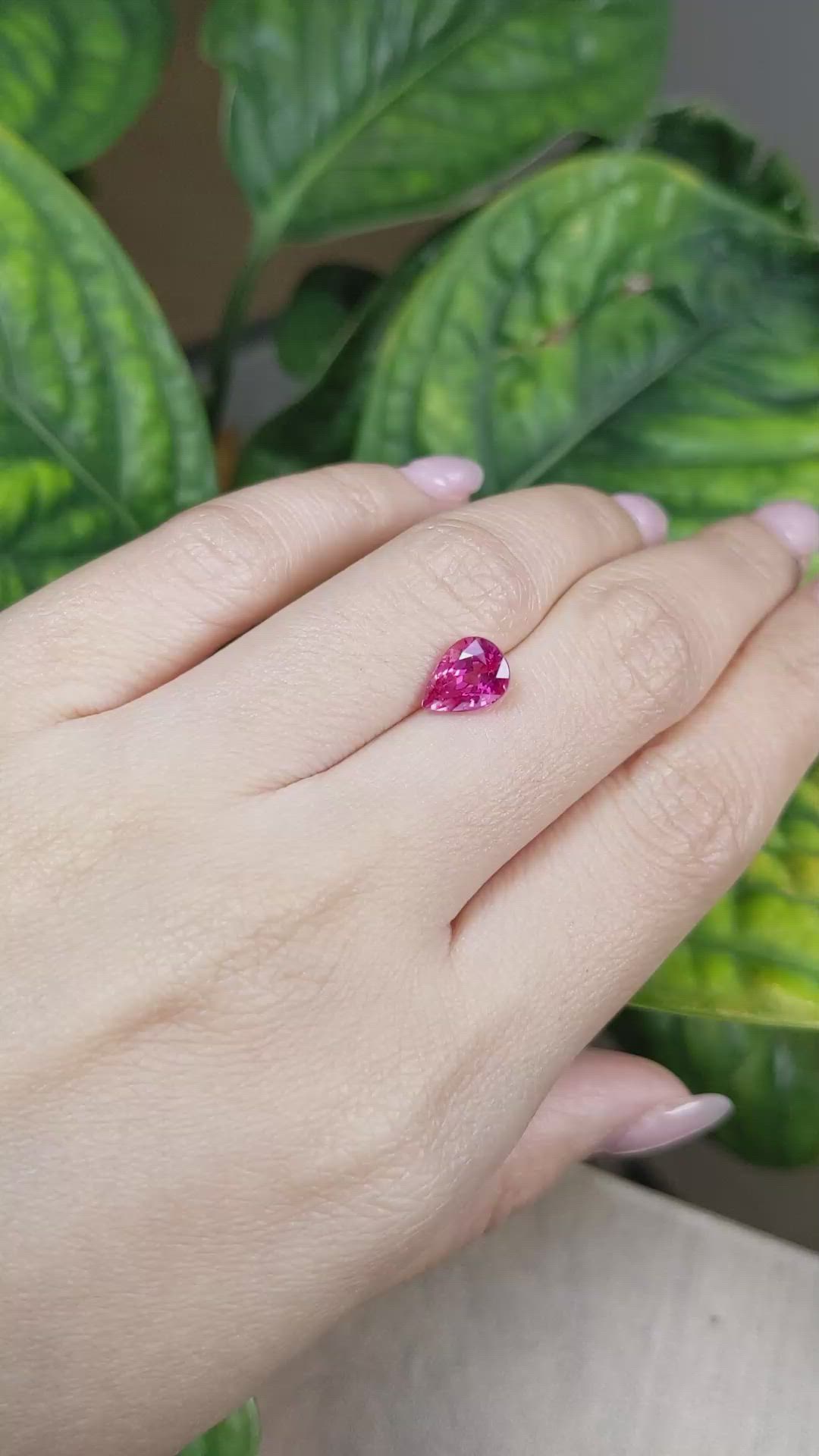 2.11 Ct. Pink Sapphire from Ceylon (Sri Lanka) Size Video