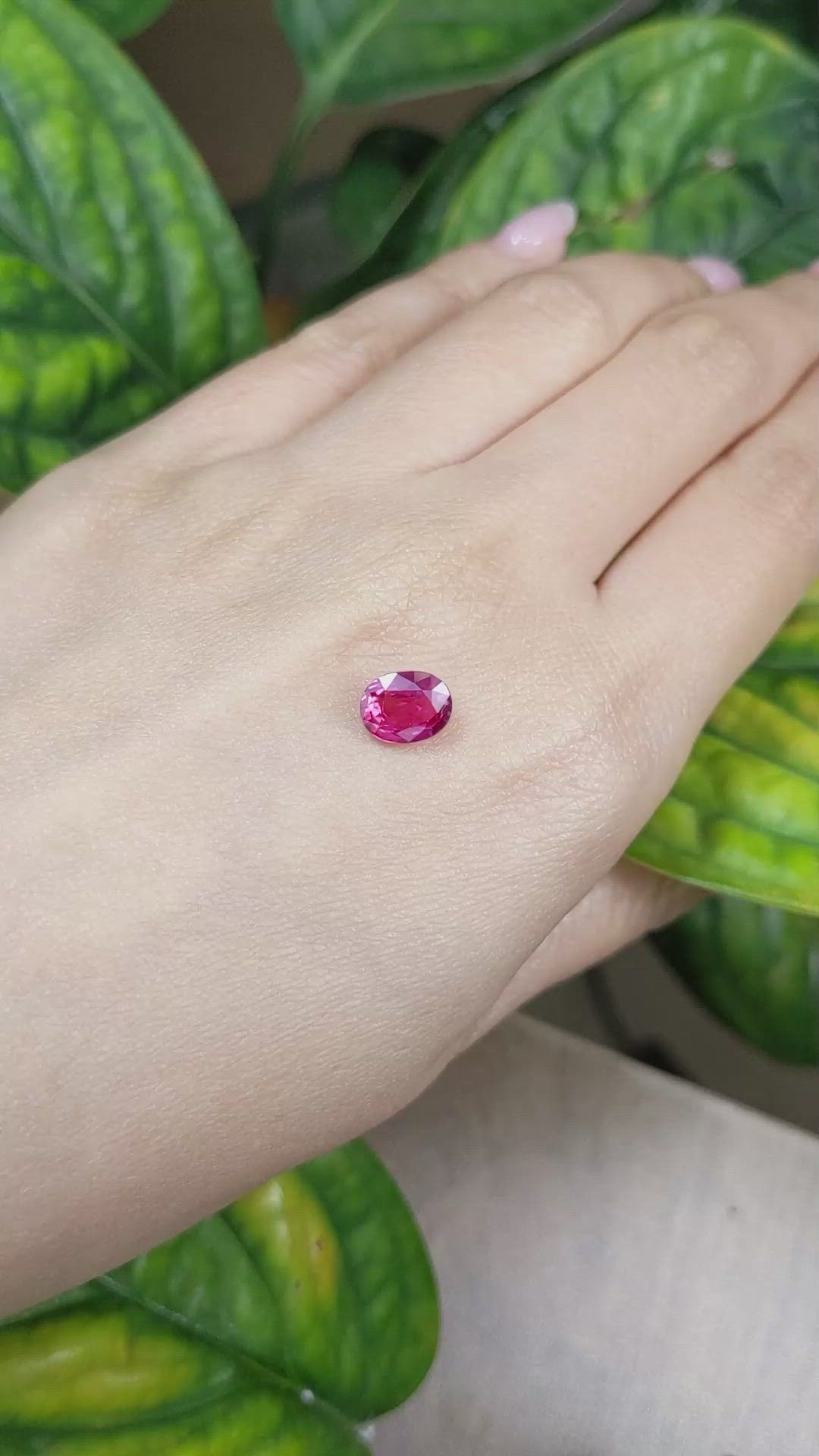 2.07 Ct. Pink Sapphire from Ceylon (Sri Lanka) Size Video