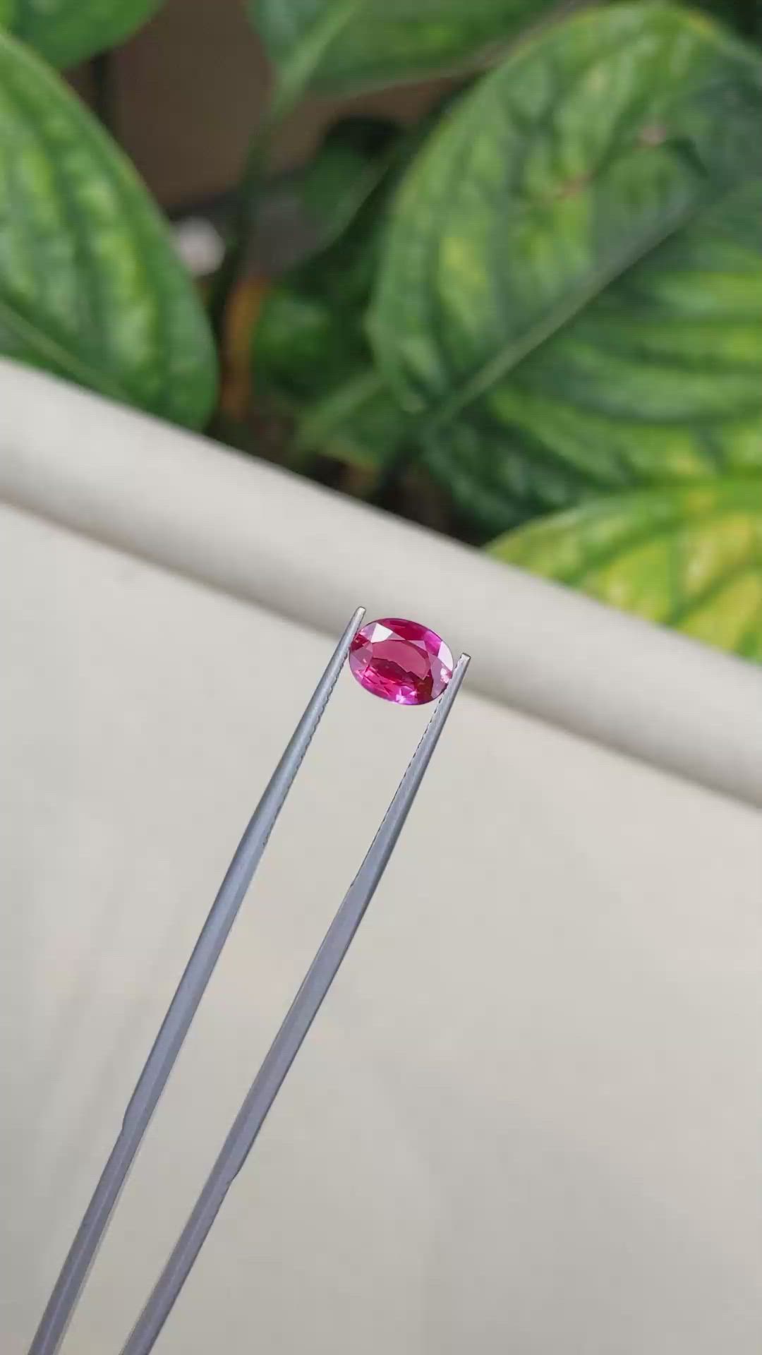 2.07 Ct. Pink Sapphire from Ceylon (Sri Lanka) Size Video