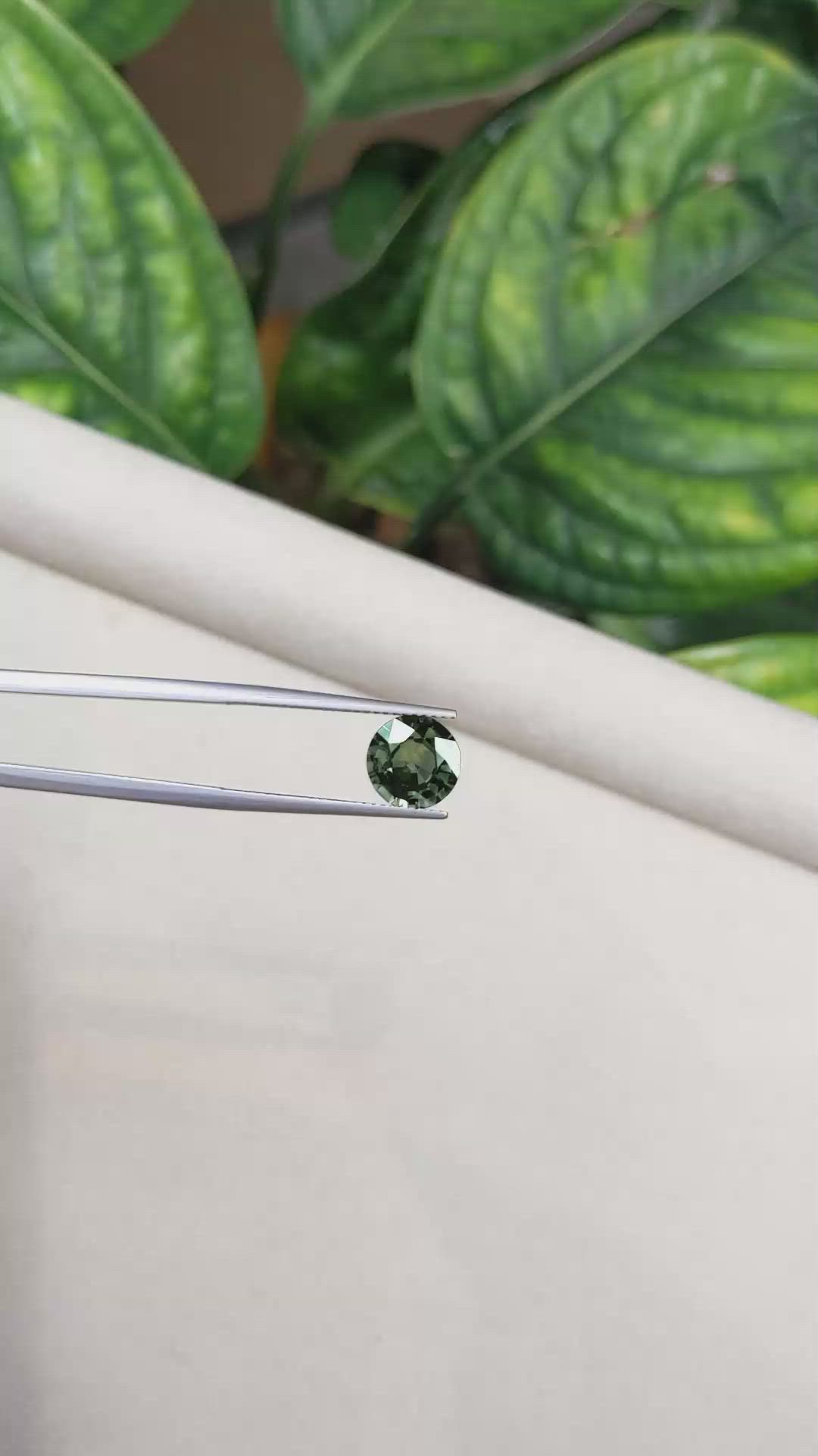 2.61 Ct. Color Change Sapphire from Ceylon (Sri Lanka) Size Video