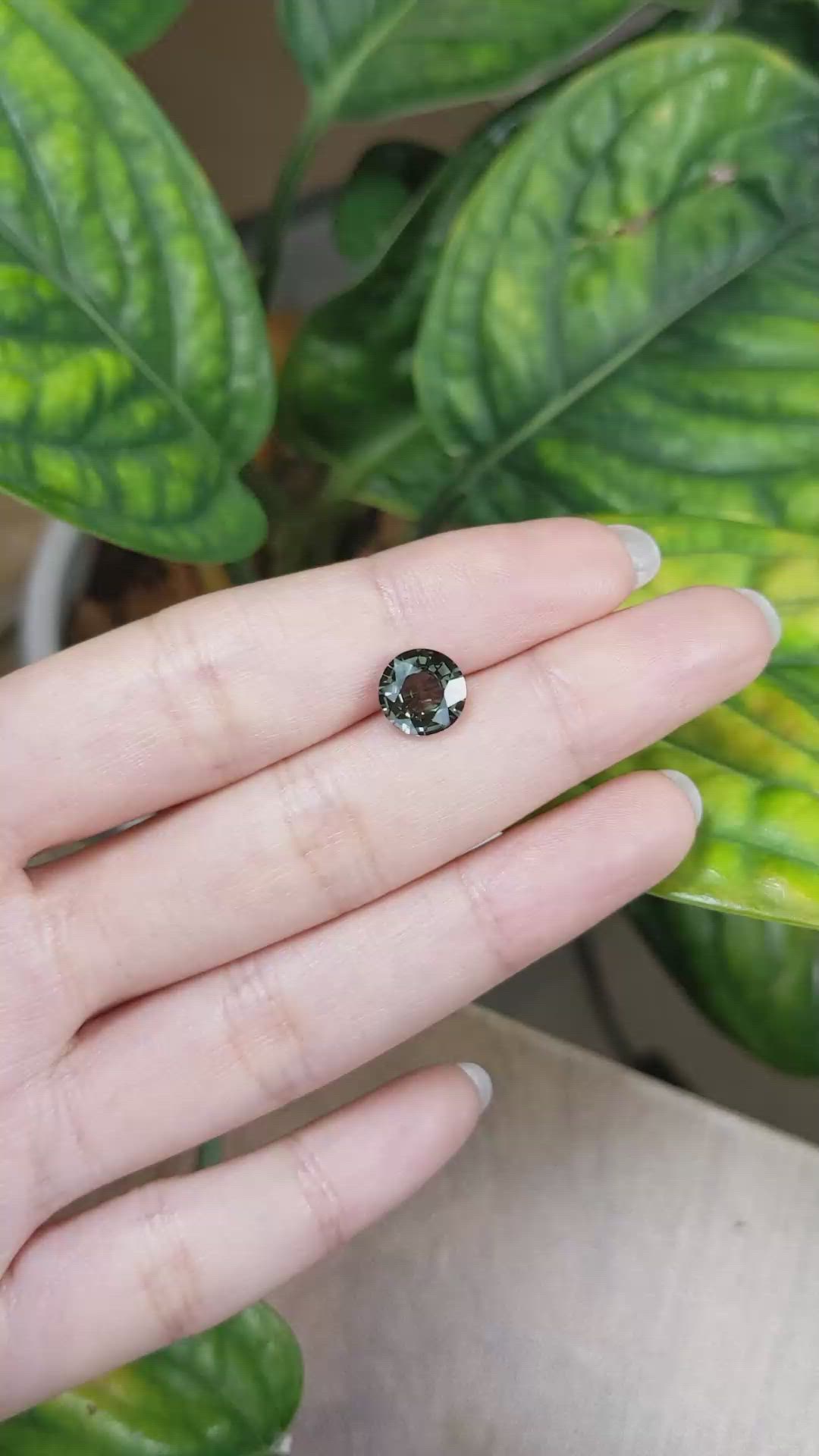 2.61 Ct. Color Change Sapphire from Ceylon (Sri Lanka) Size Video