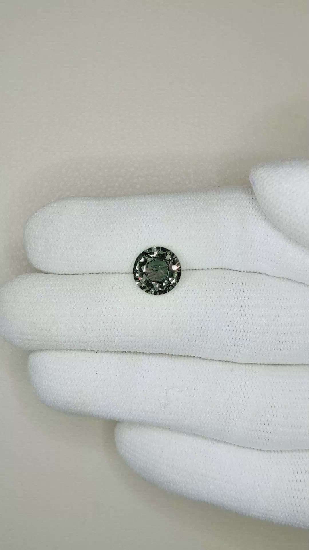 2.61 Ct. Color Change Sapphire from Ceylon (Sri Lanka) Size Video