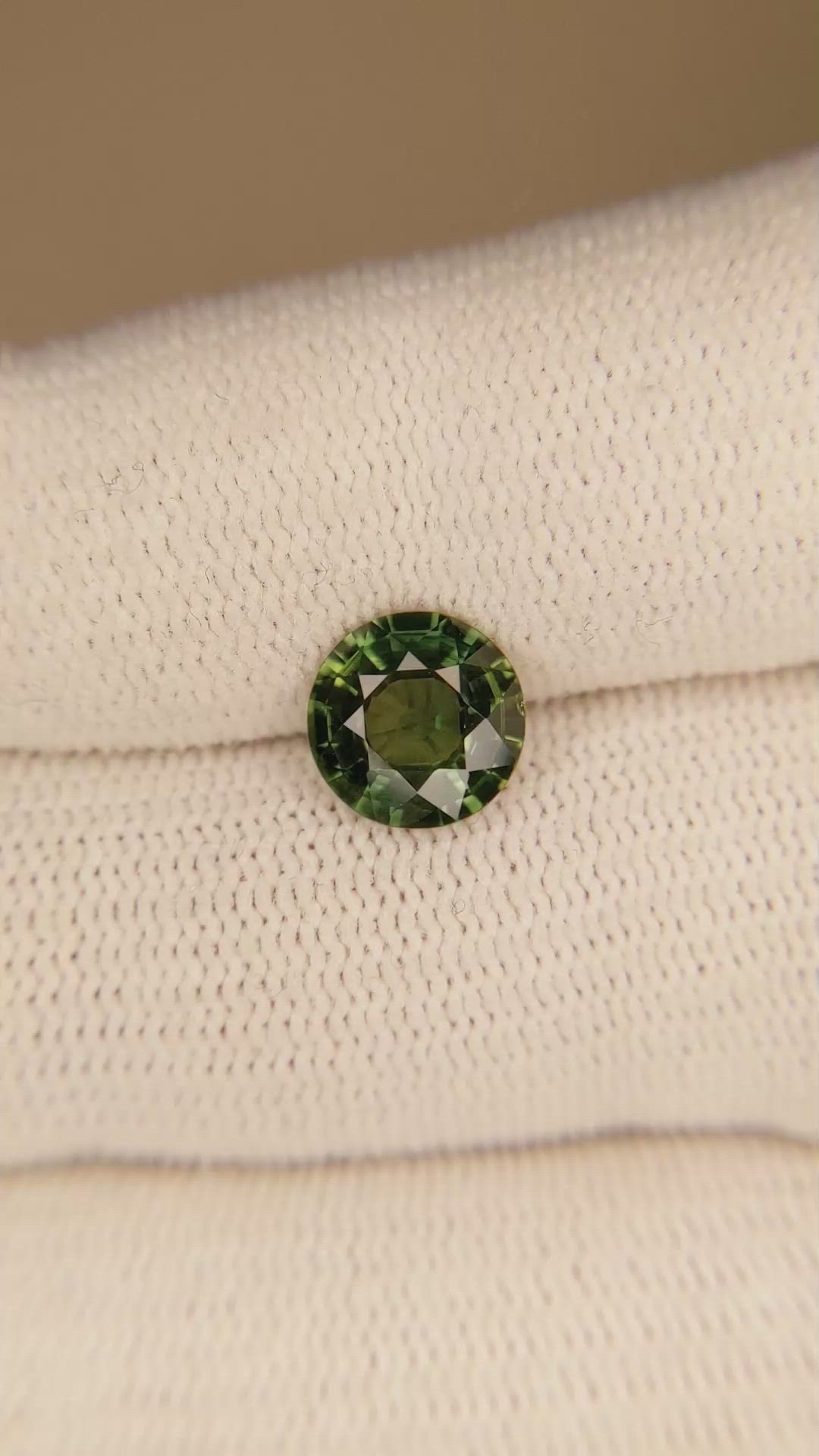 2.08 Ct. Green Sapphire from Ceylon (Sri Lanka) Size Video