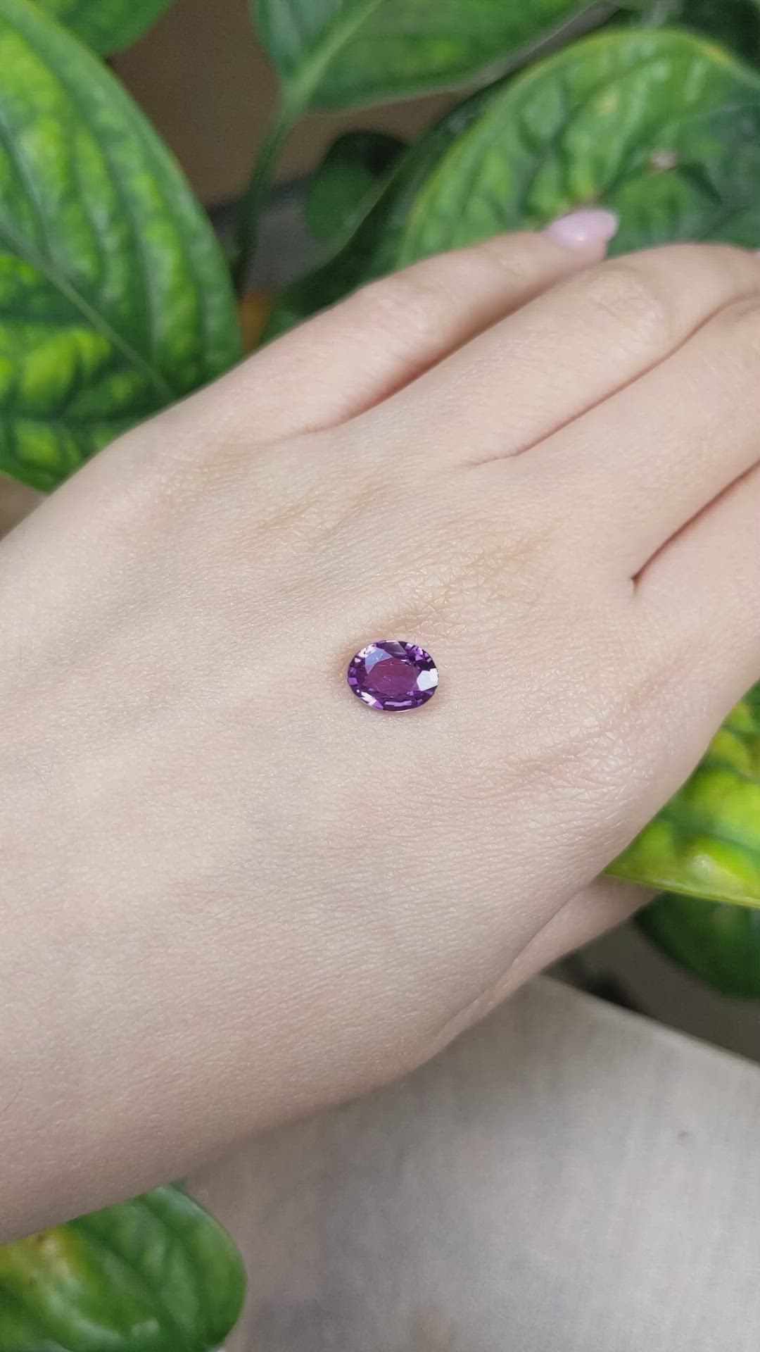 1.72 Ct. Pinkish Purple Sapphire from Ceylon (Sri Lanka) Size Video