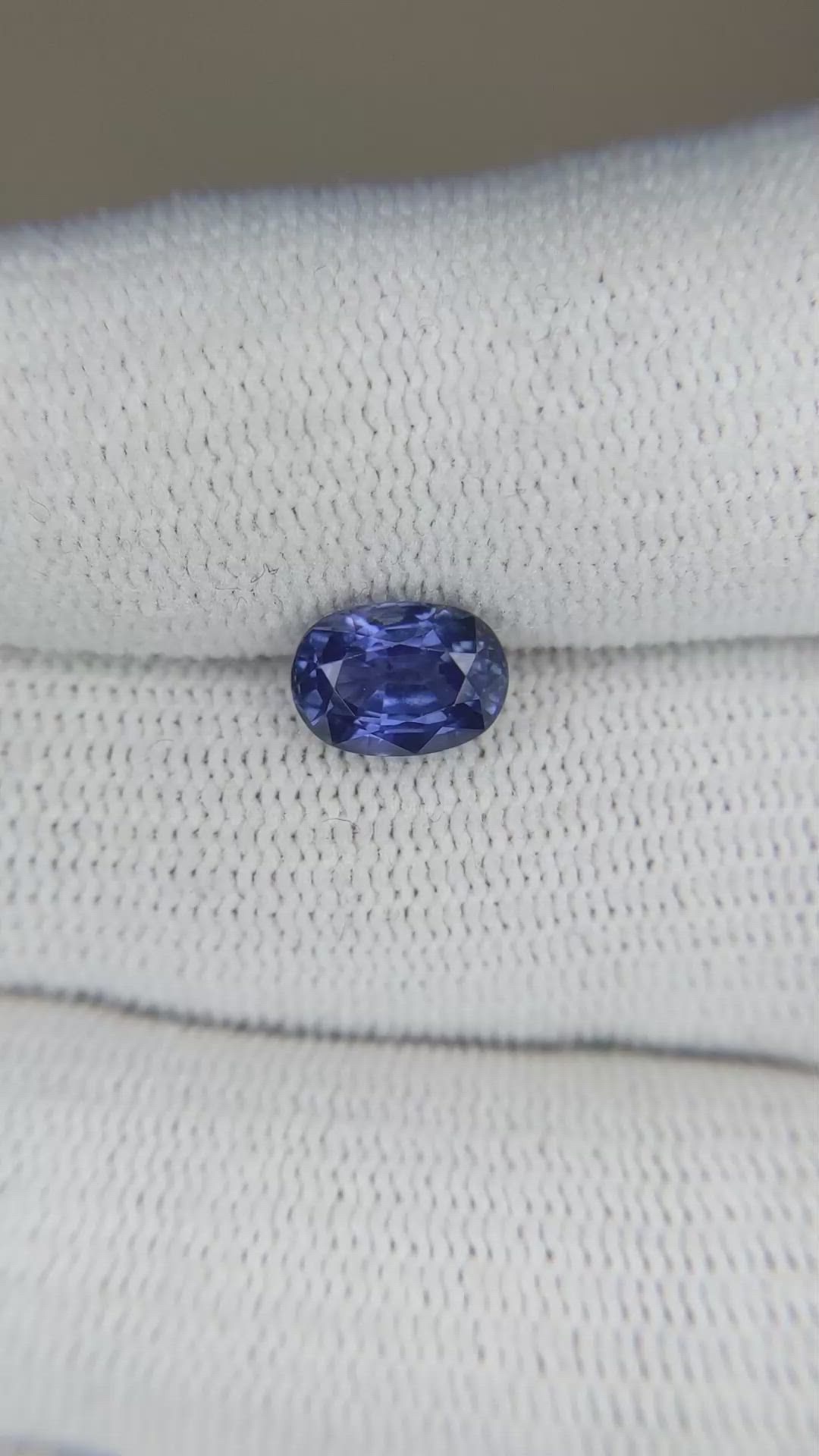 1.94 Ct. Blue Sapphire from Ceylon (Sri Lanka) Size Video