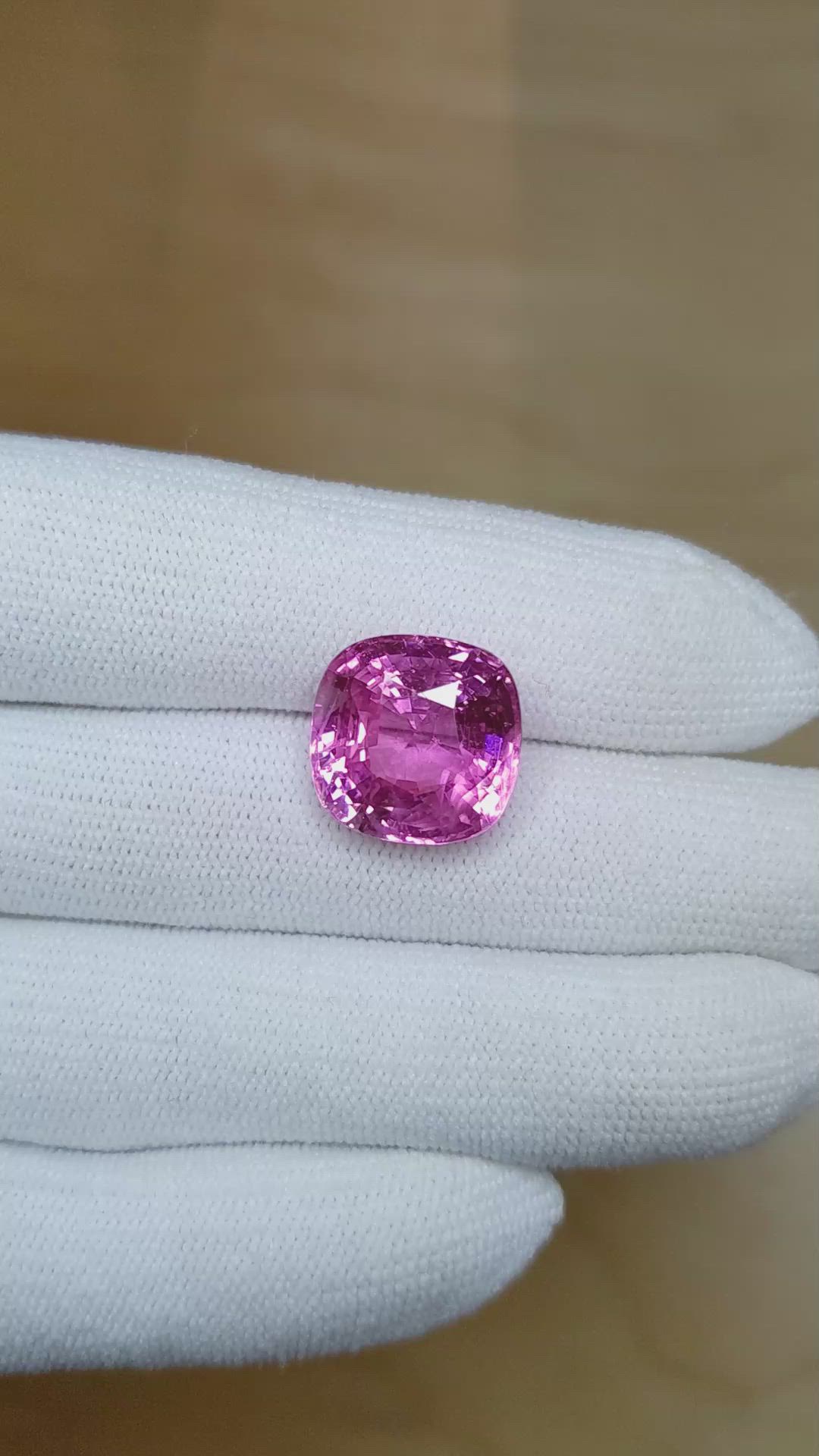 16.00 Ct. Pink Sapphire from Ceylon (Sri Lanka) Size Video