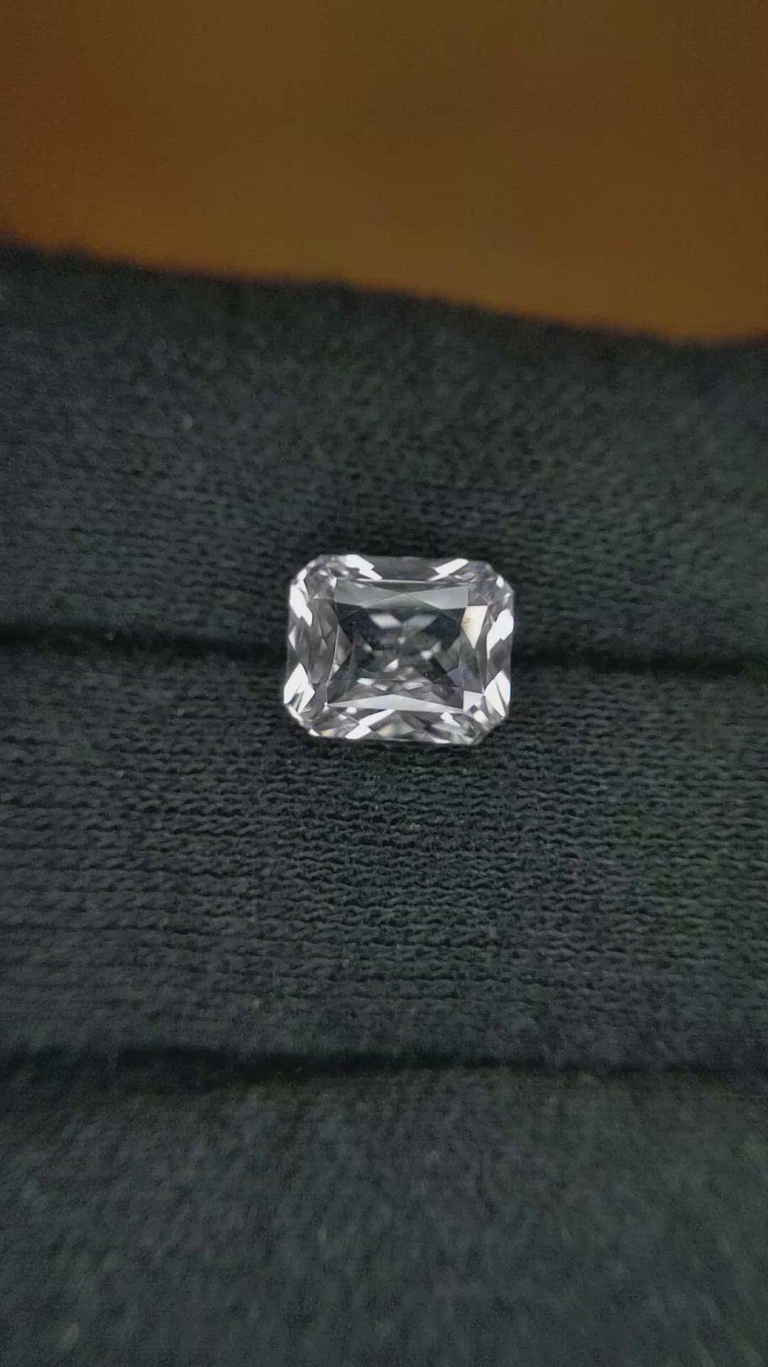 3.19 Ct. White Sapphire from Ceylon (Sri Lanka) Size Video
