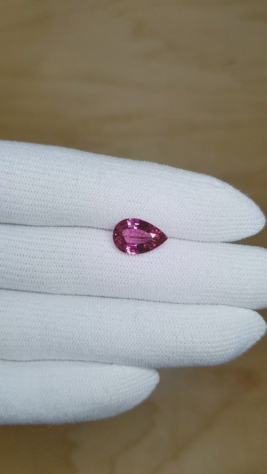 3.04 Ct. Pink Sapphire from Ceylon (Sri Lanka) Size Video