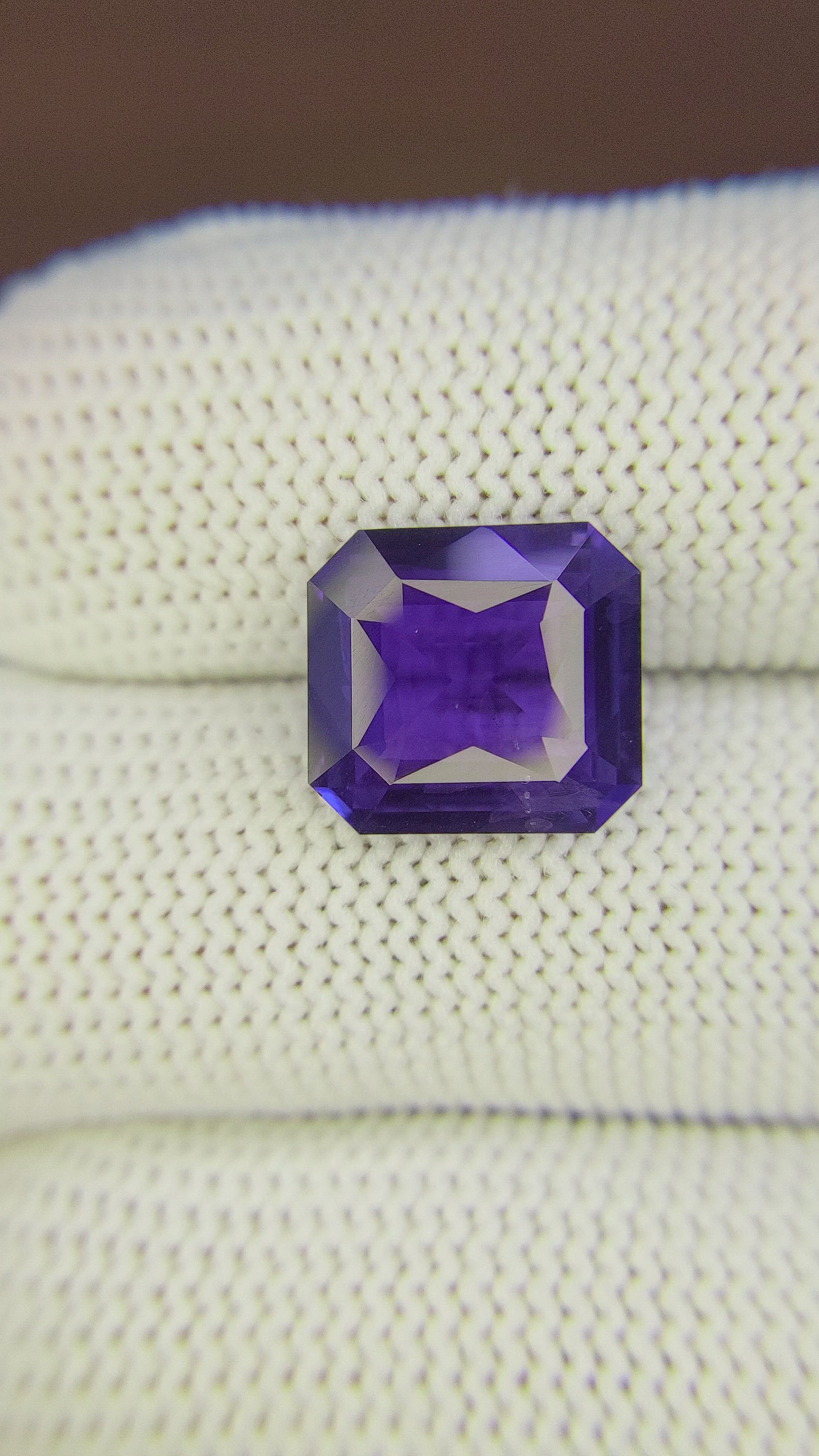 6.15 Ct. Color Change Sapphire from Ceylon (Sri Lanka) Size Video