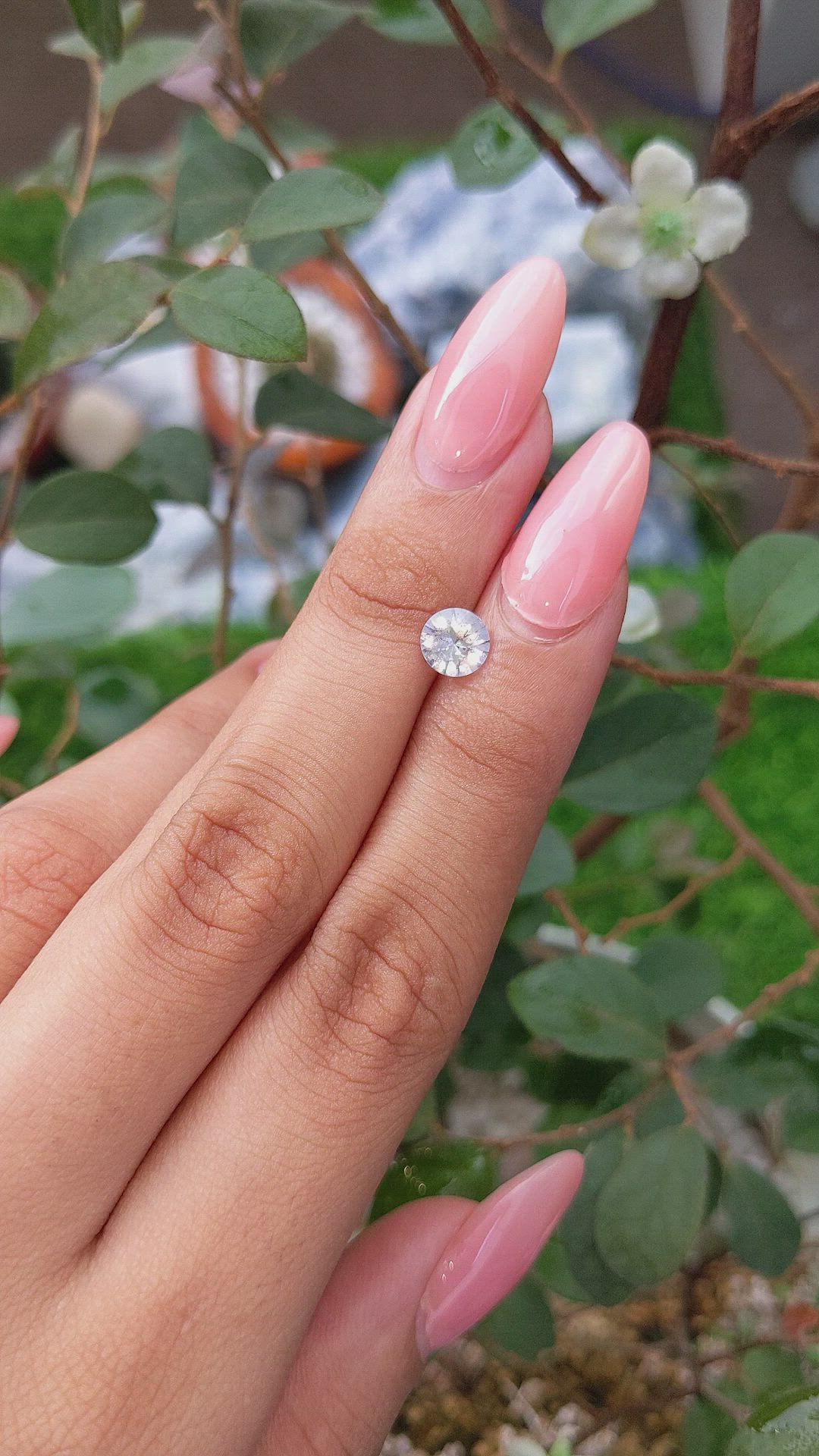 0.90 Ct. White Sapphire from Ceylon (Sri Lanka) Size Video