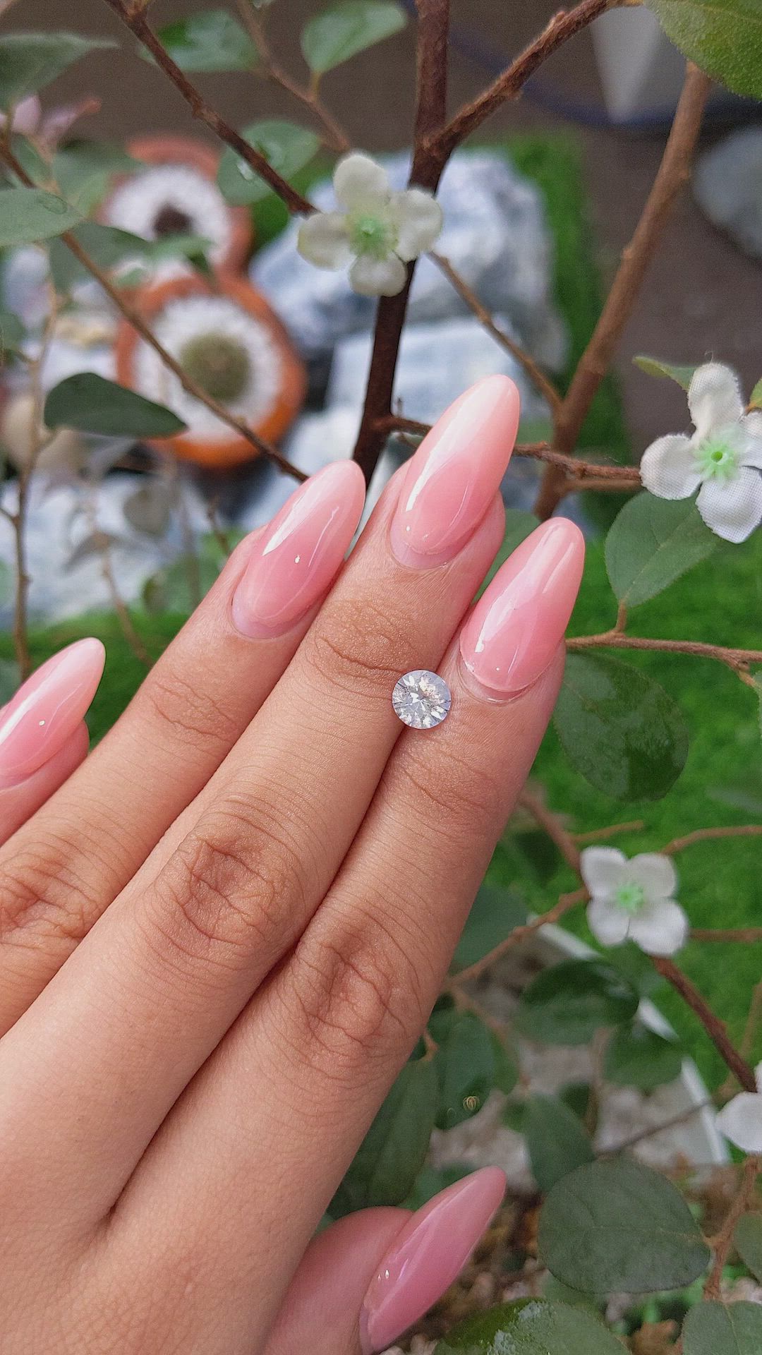 0.90 Ct. White Sapphire from Ceylon (Sri Lanka) Size Video