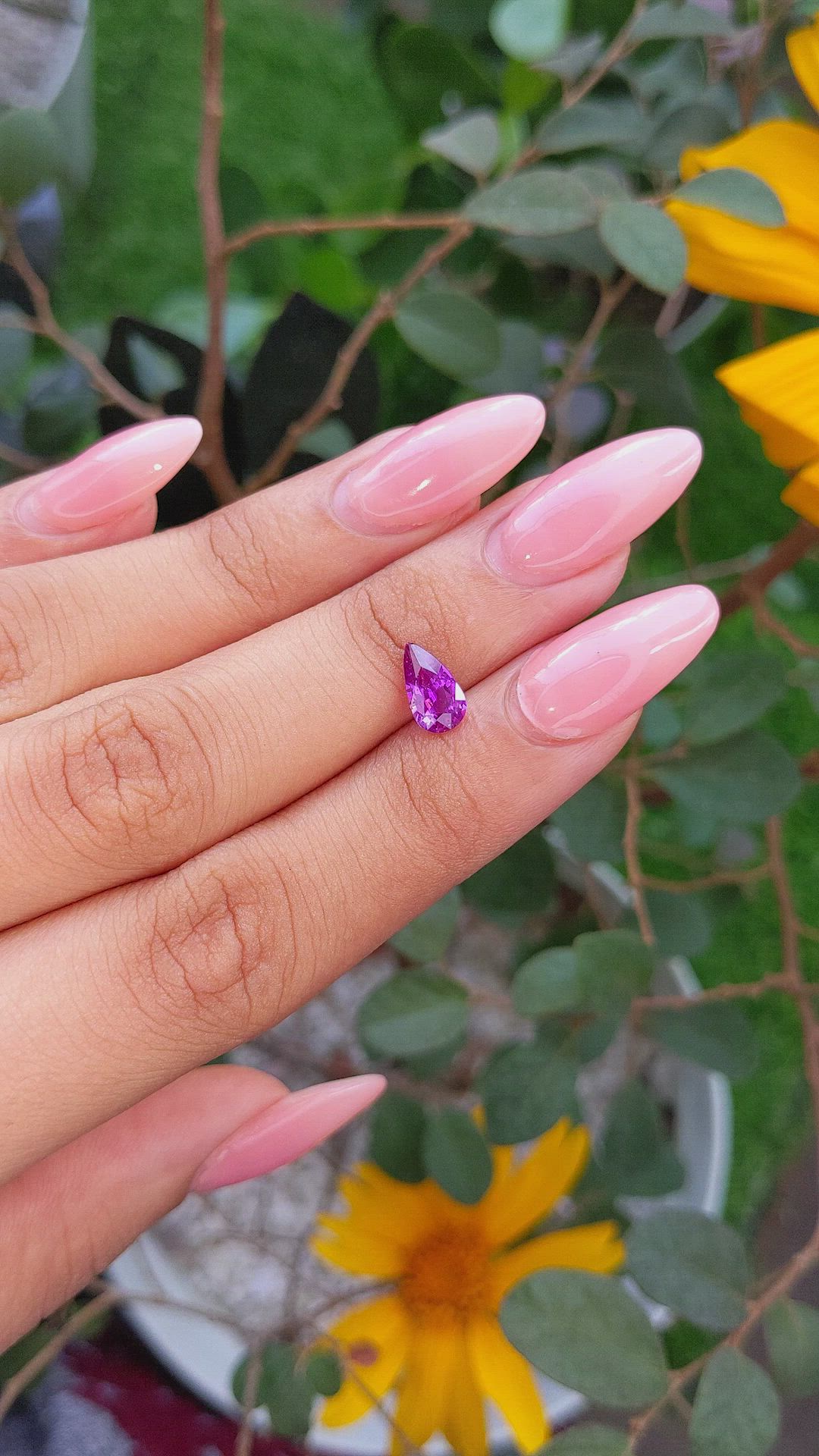 1.12 Ct. Pinkish Purple Sapphire from Ceylon (Sri Lanka) Size Video