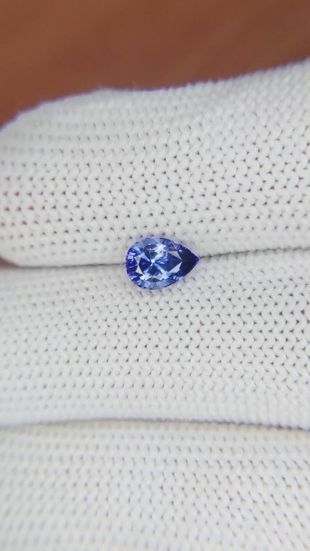 0.97 Ct. Blue Sapphire from Ceylon (Sri Lanka) Size Video