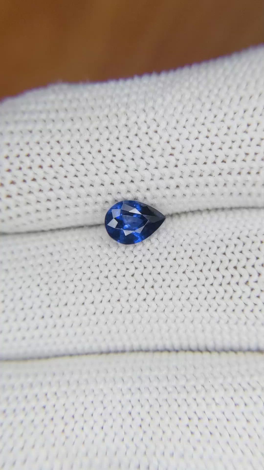 0.83 Ct. Blue Sapphire from Ceylon (Sri Lanka) Size Video