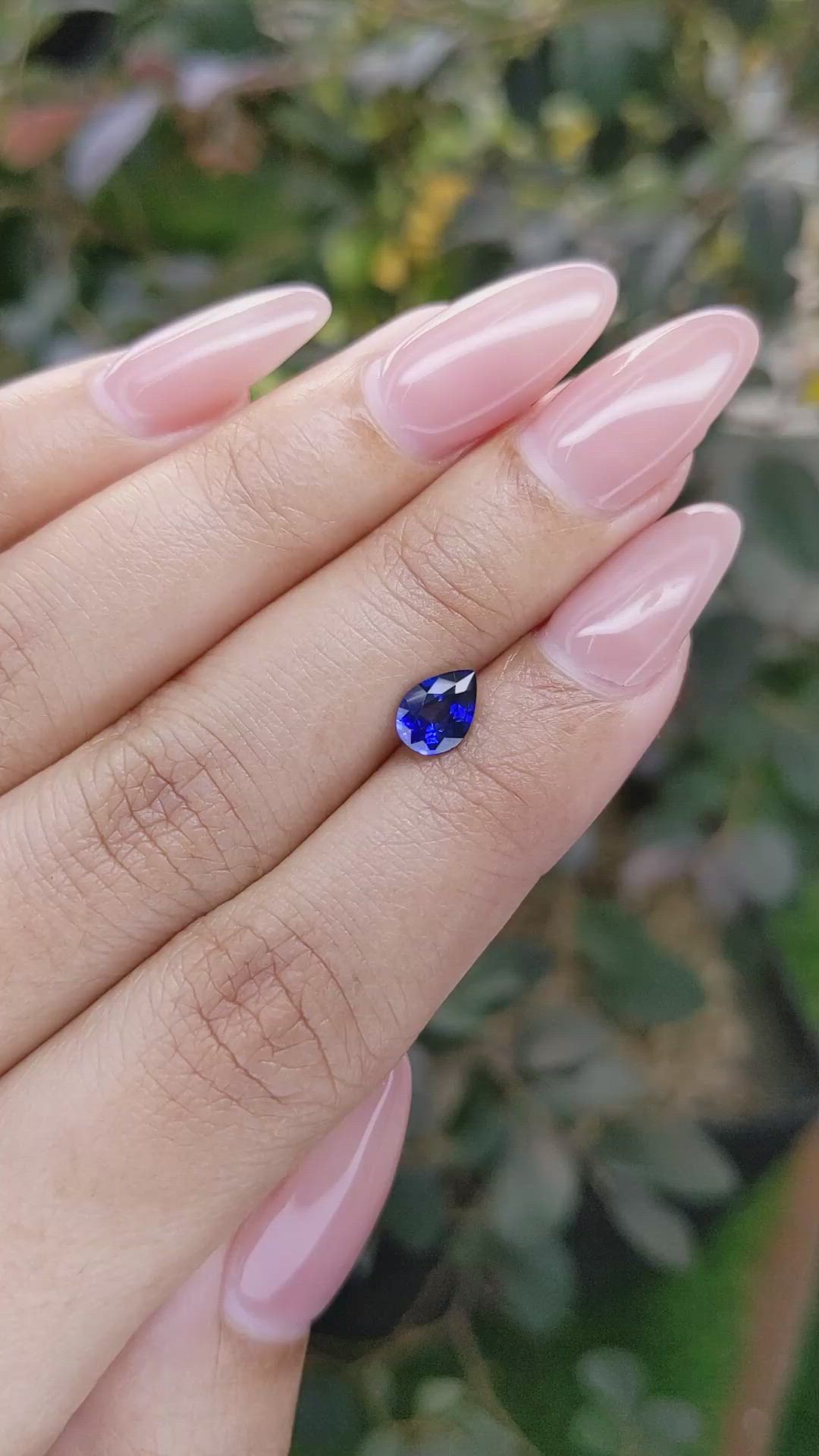 0.83 Ct. Blue Sapphire from Ceylon (Sri Lanka) Size Video