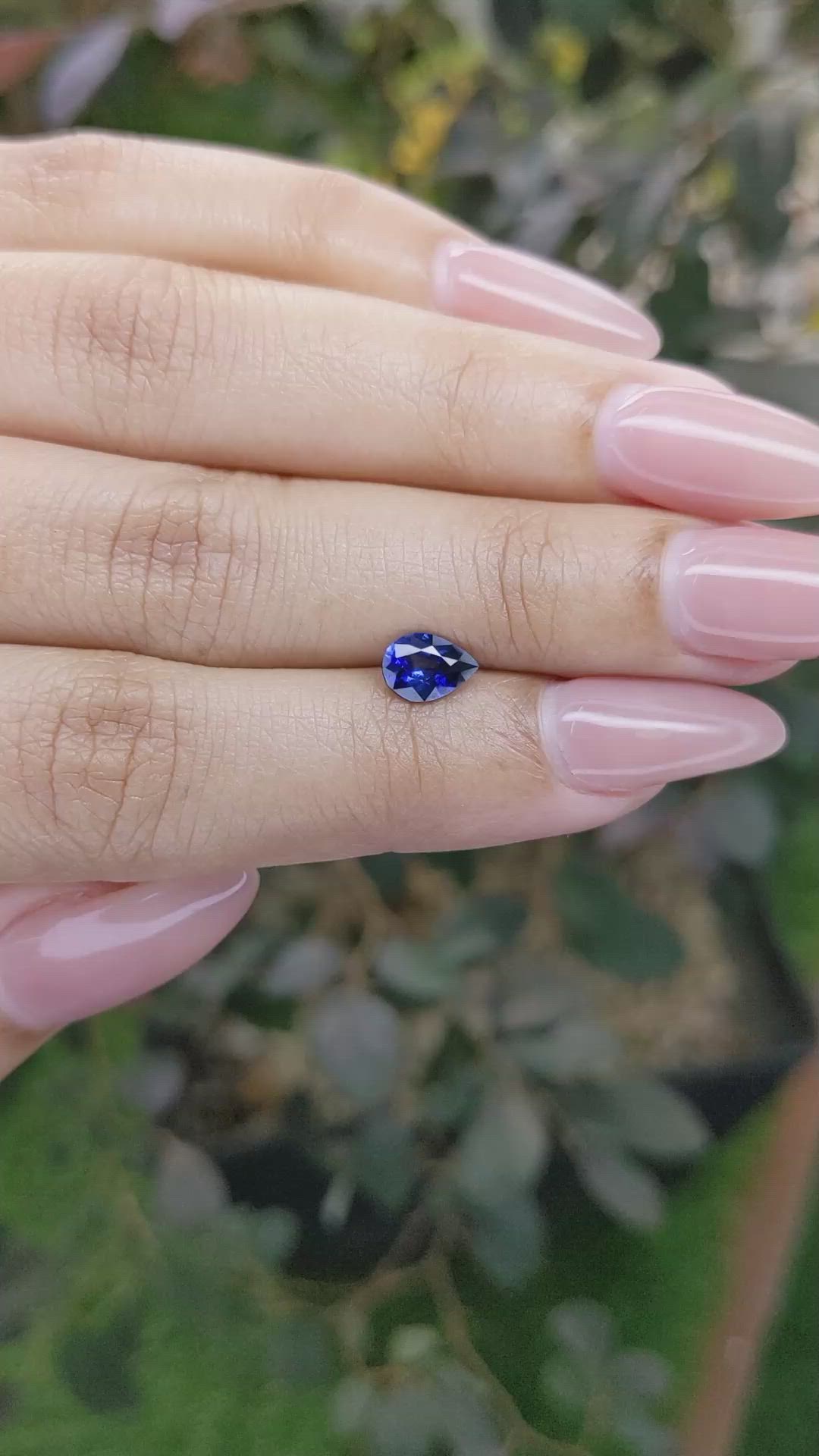 0.83 Ct. Blue Sapphire from Ceylon (Sri Lanka) Size Video