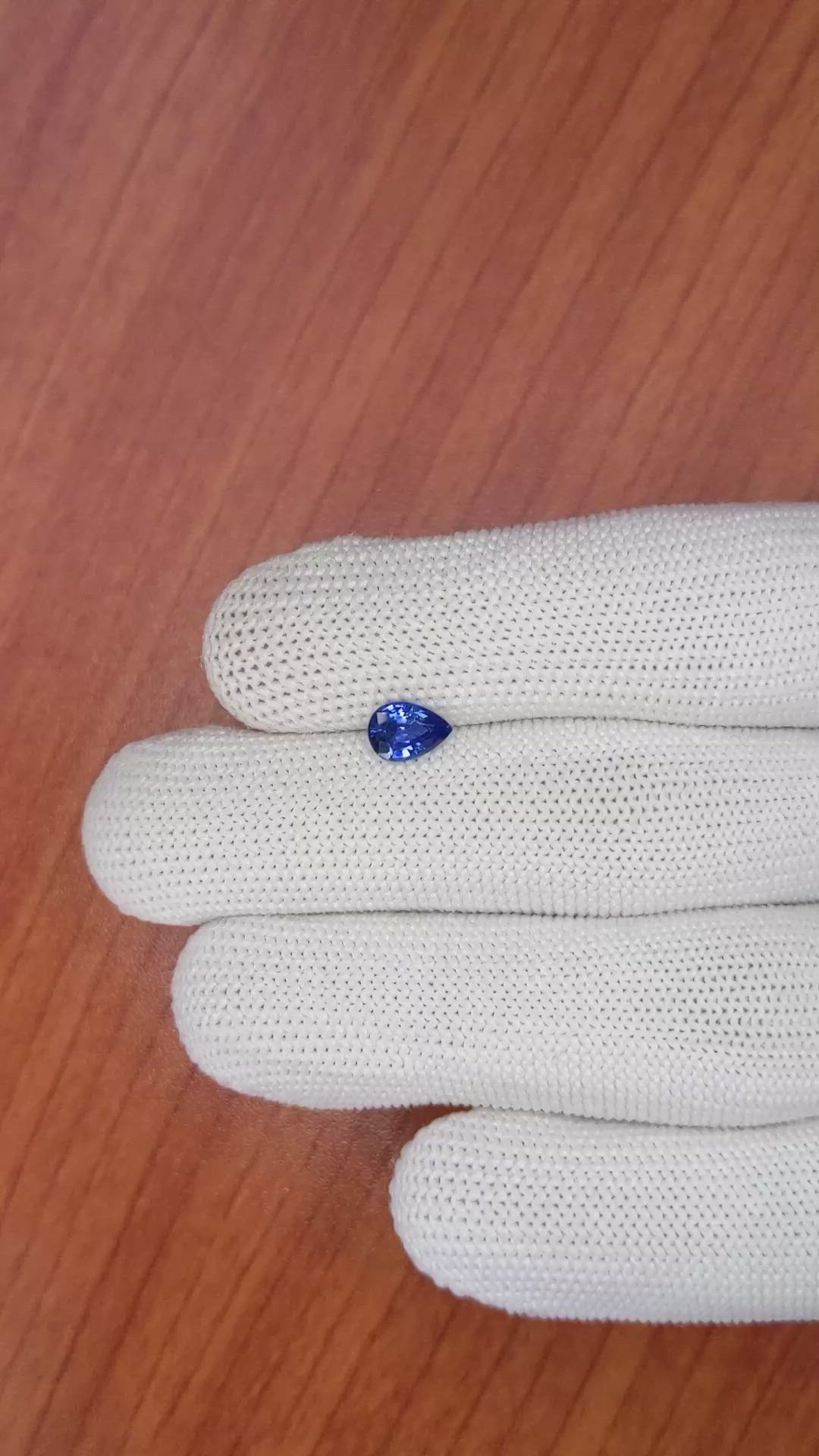 1.01 Ct. Blue Sapphire from Ceylon (Sri Lanka) Size Video