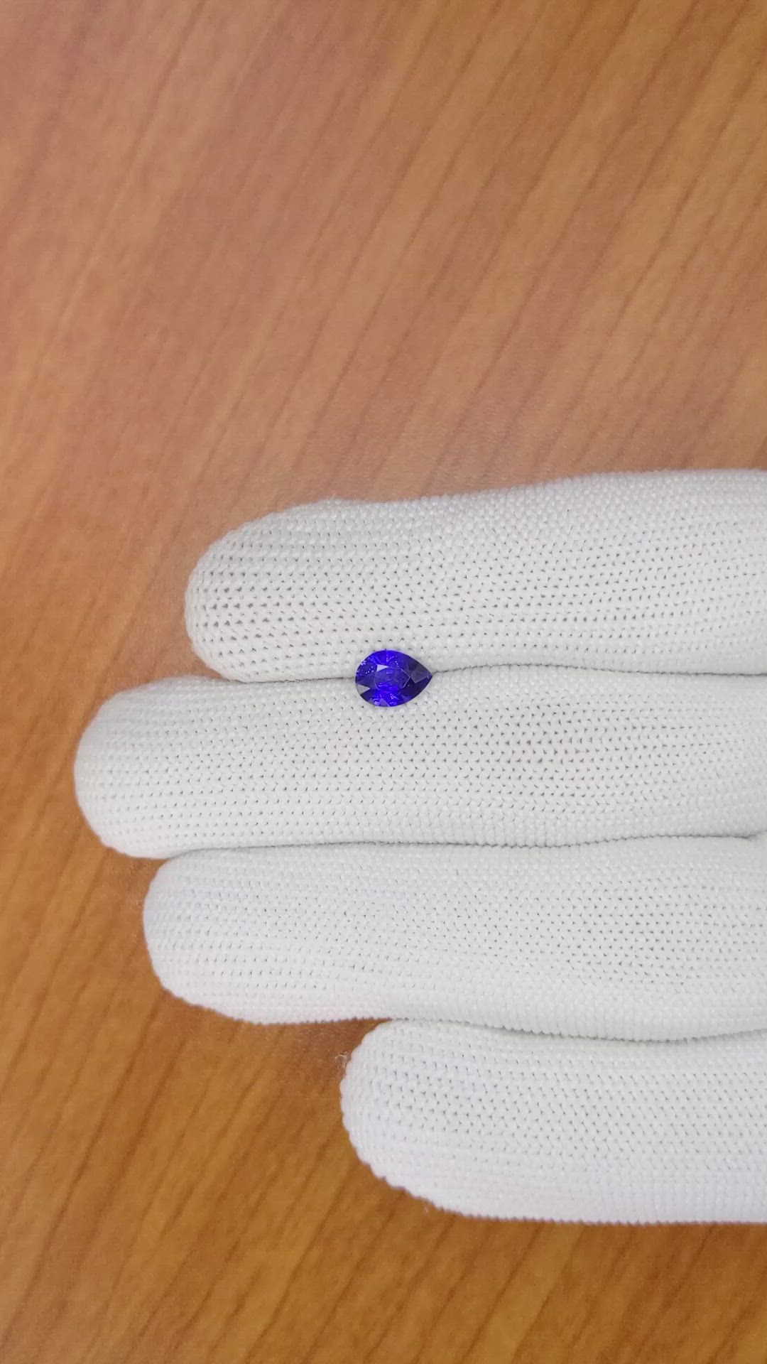 0.89 Ct. Blue Sapphire from Ceylon (Sri Lanka) Size Video