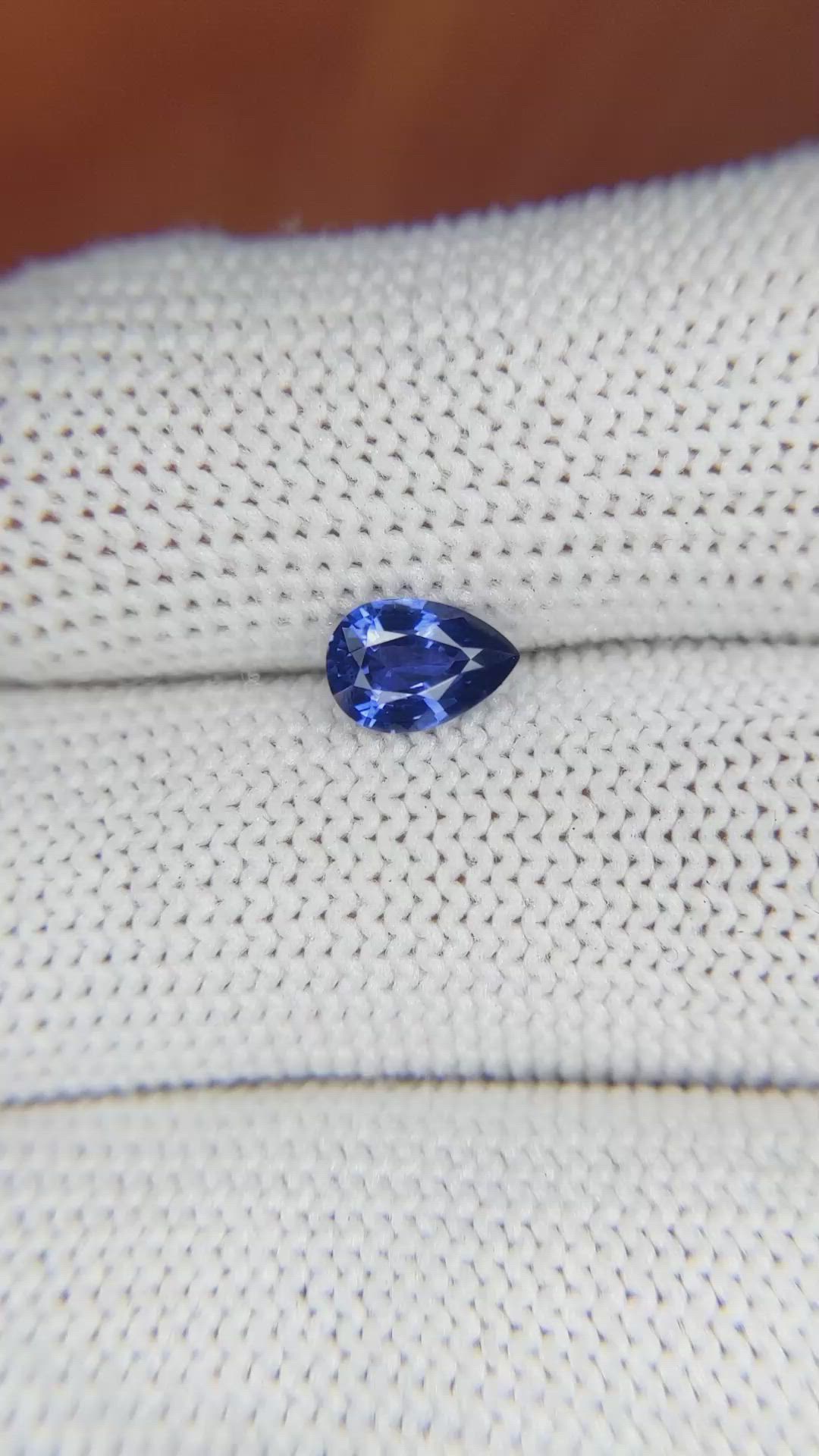 0.74 Ct. Blue Sapphire from Ceylon (Sri Lanka) Size Video