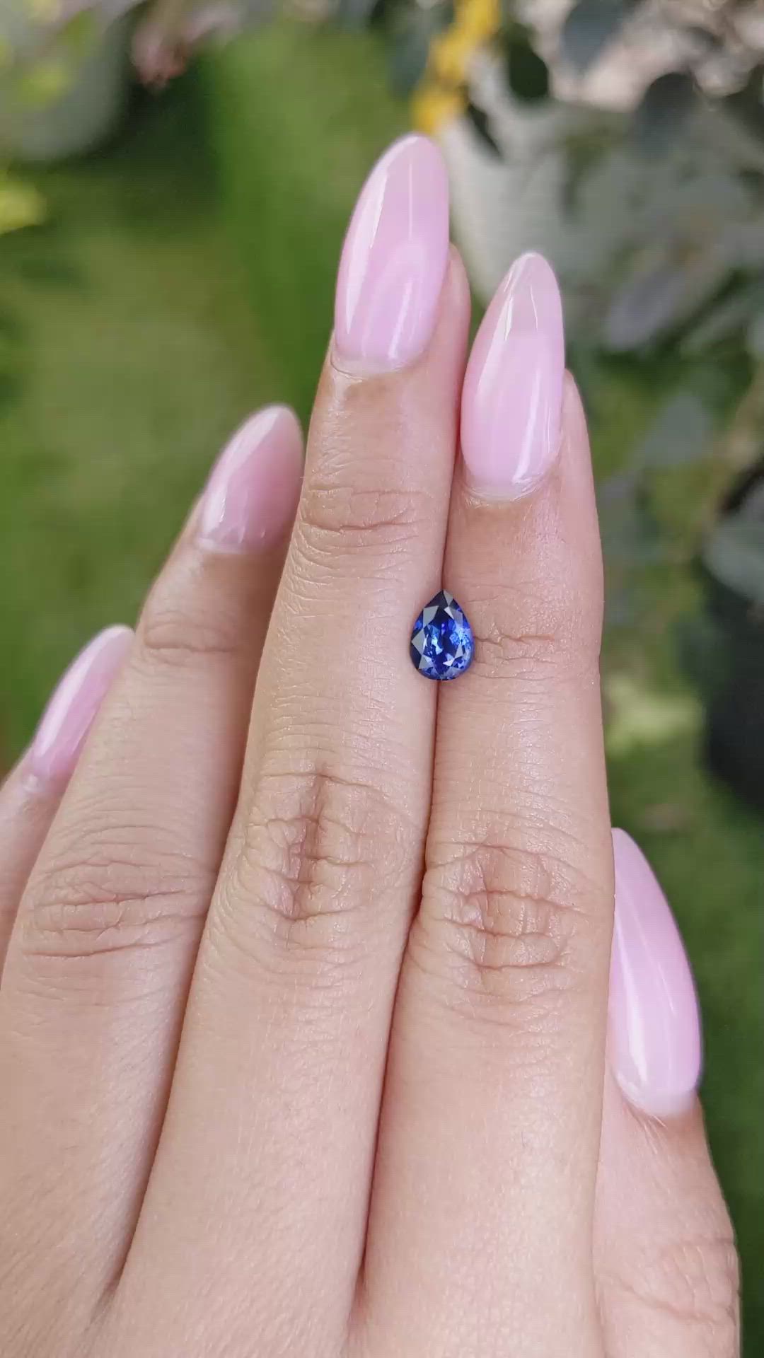 0.94 Ct. Blue Sapphire from Ceylon (Sri Lanka) Size Video