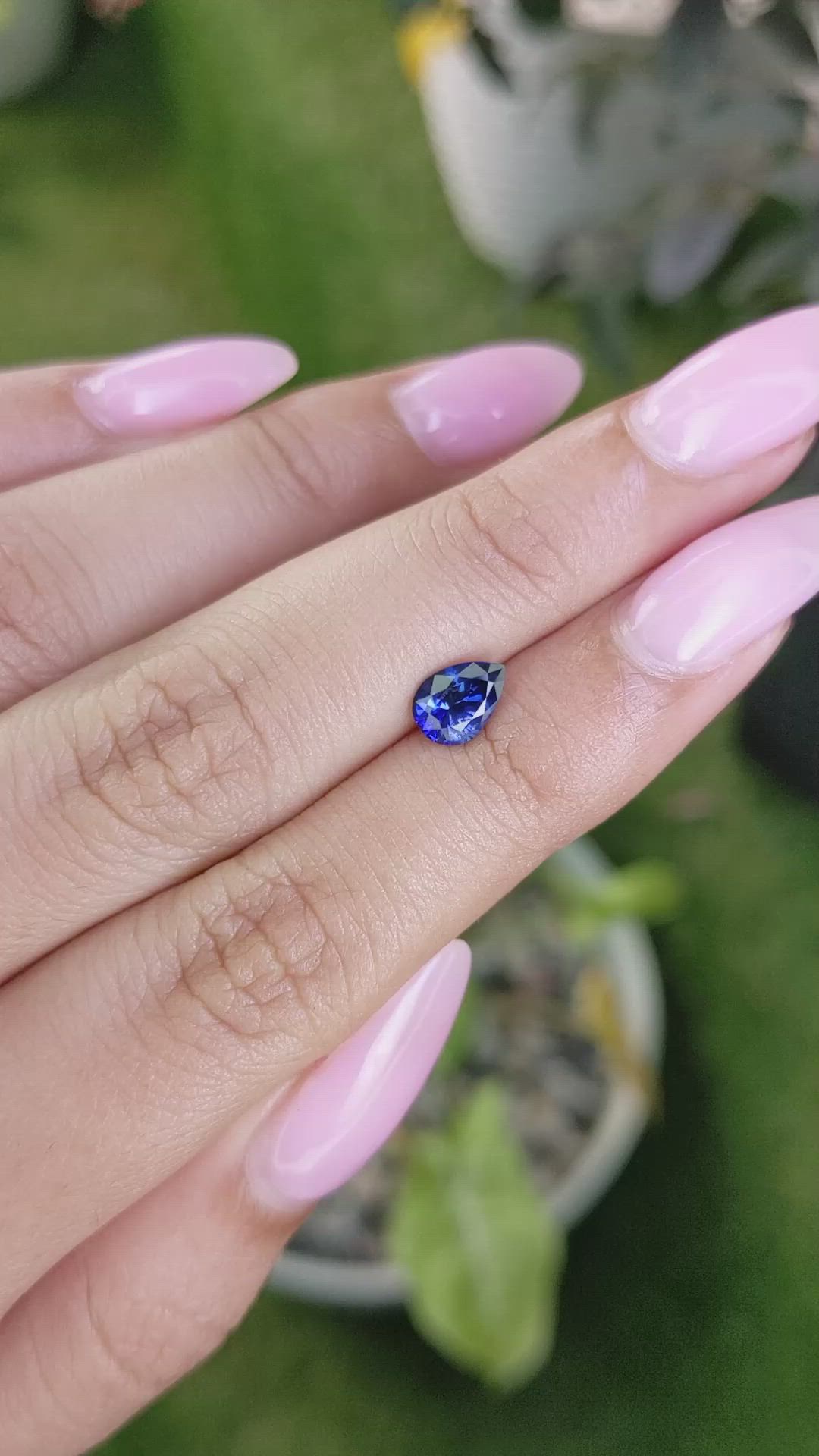0.94 Ct. Blue Sapphire from Ceylon (Sri Lanka) Size Video