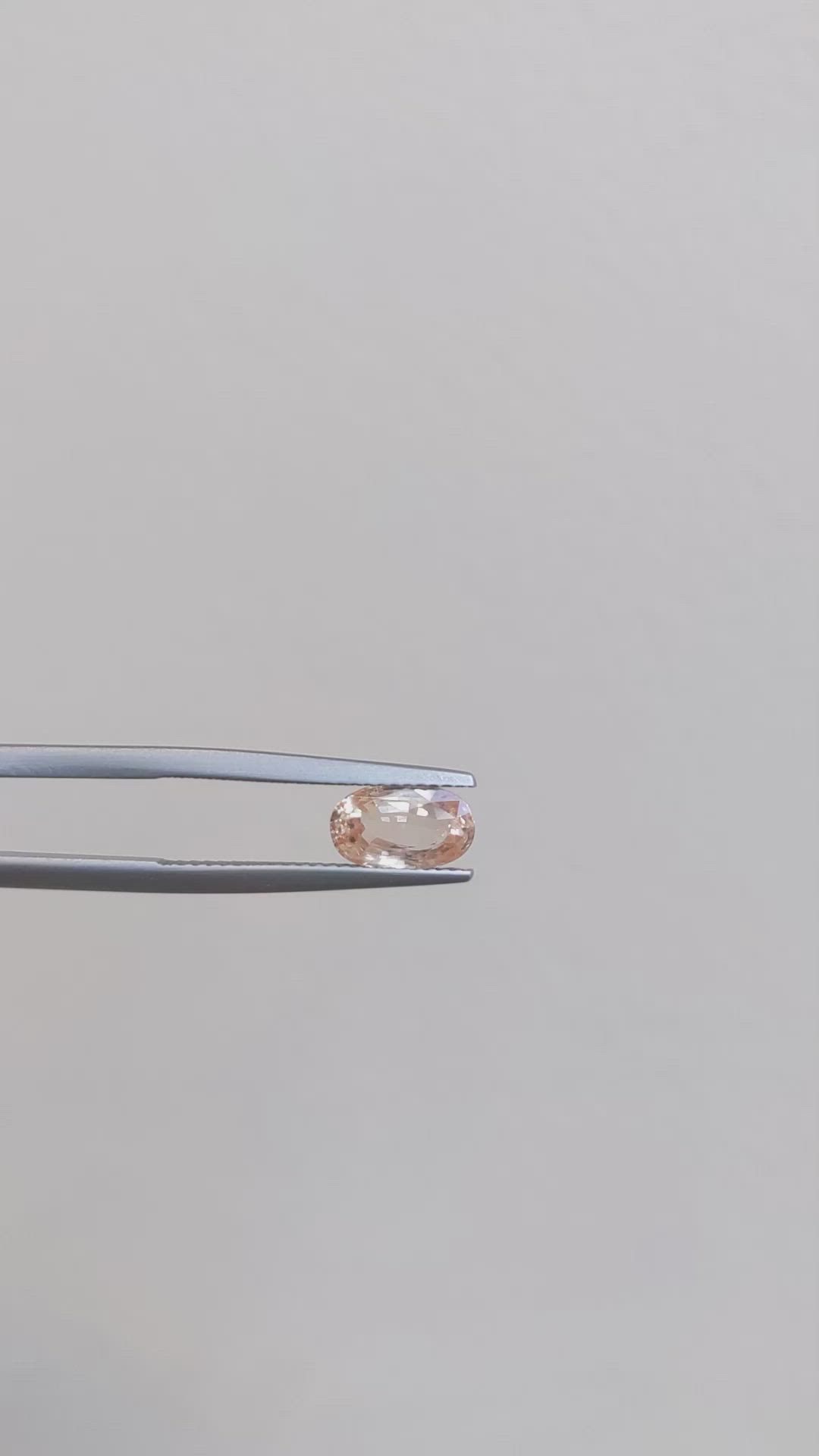 2.07 Ct. Padparadscha Sapphire from Ceylon (Sri Lanka) Size Video