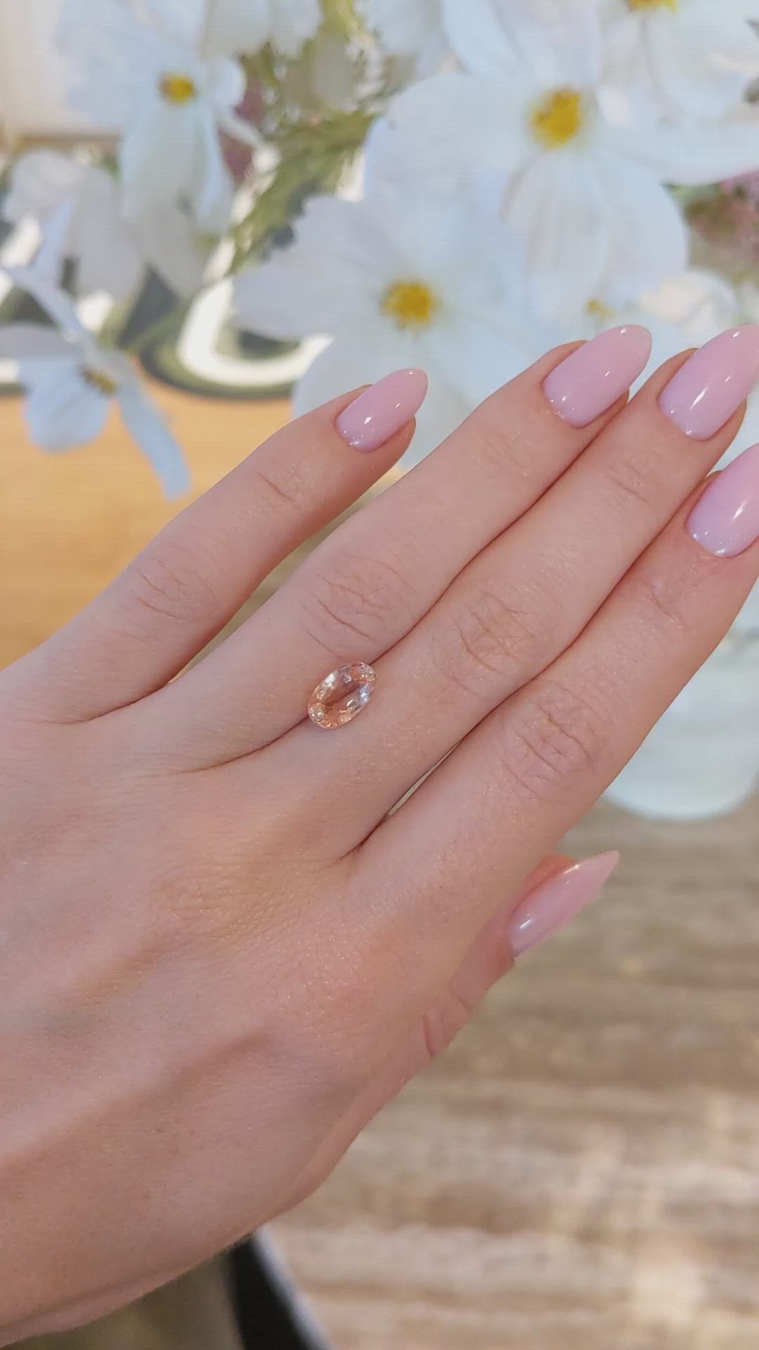 2.07 Ct. Padparadscha Sapphire from Ceylon (Sri Lanka) Size Video